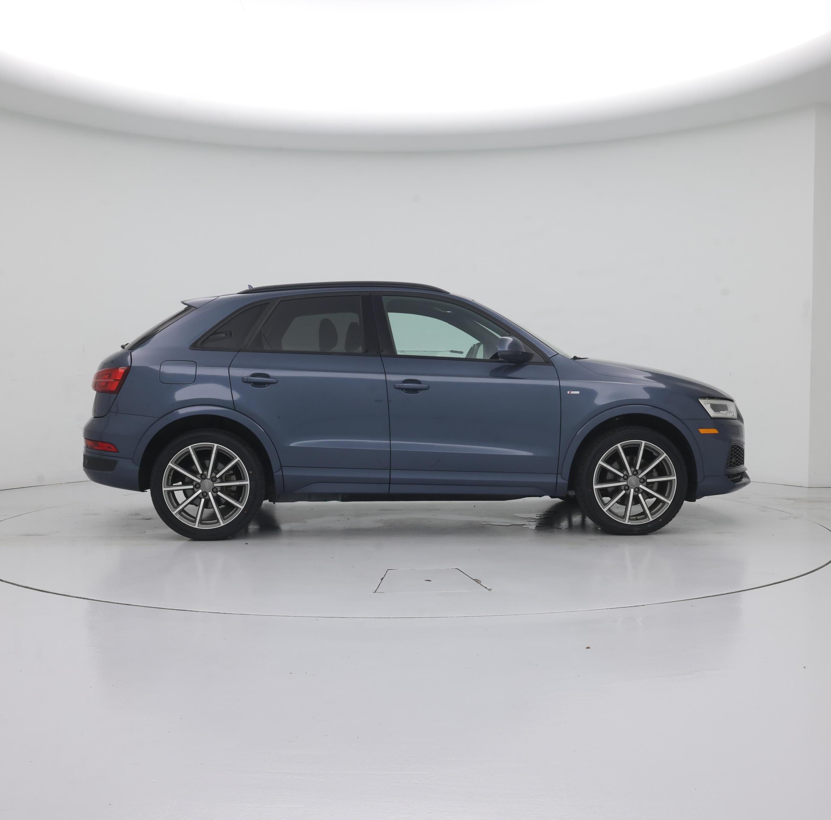 Thumbnail: 2018 Audi Q3 - 7