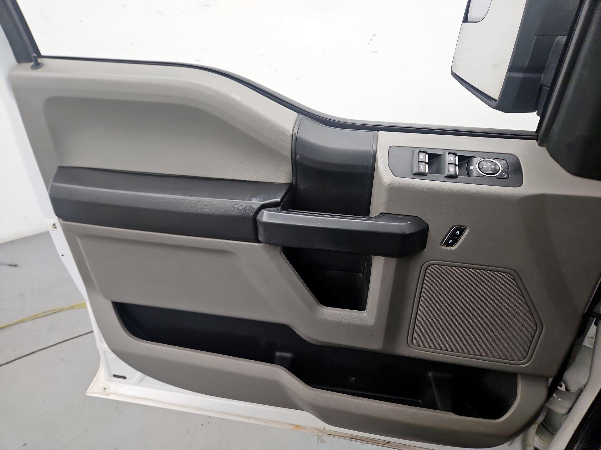 Thumbnail: 2019 Ford F-150 - 12