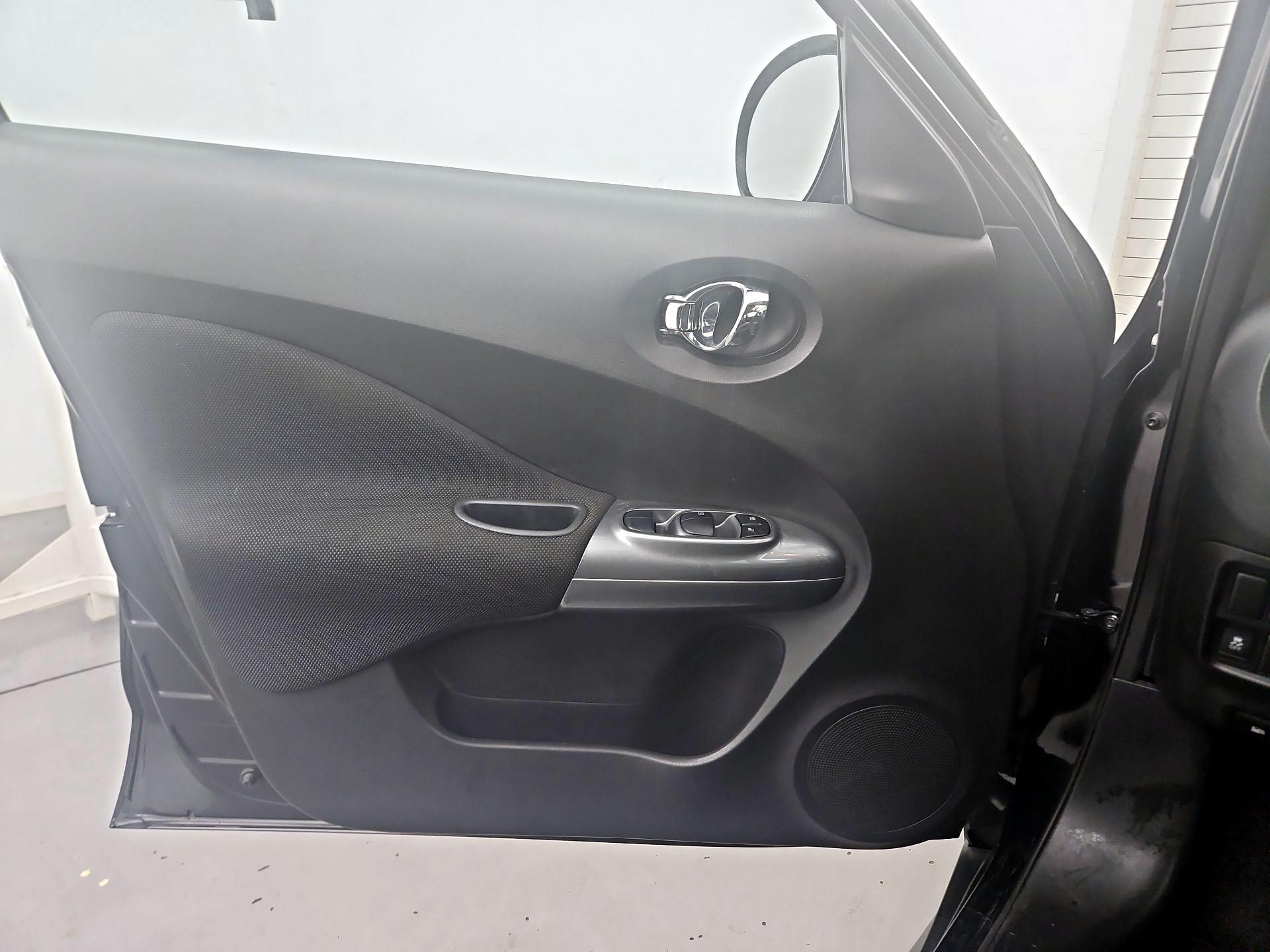 Thumbnail: 2014 Nissan Juke - 12