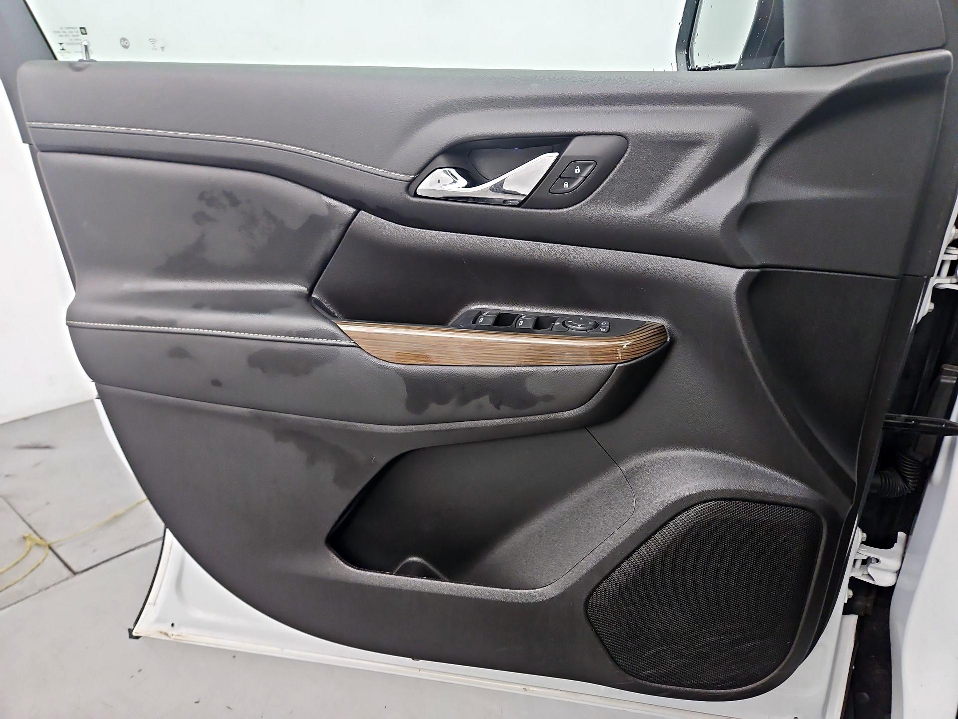 Thumbnail: 2023 GMC Acadia - 12