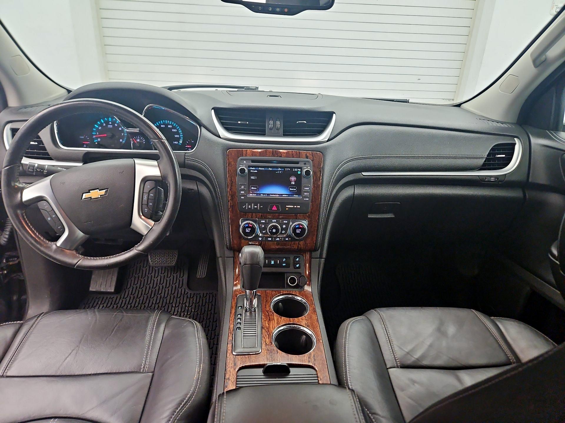 Thumbnail: 2014 Chevrolet Traverse - 9