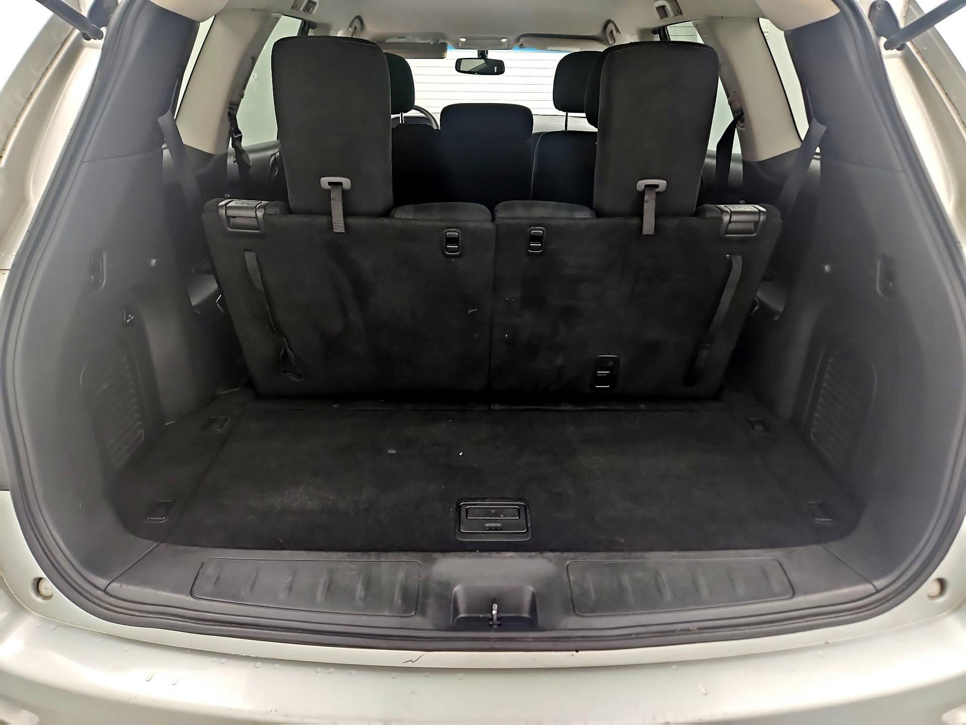 Thumbnail: 2015 Nissan Pathfinder - 19
