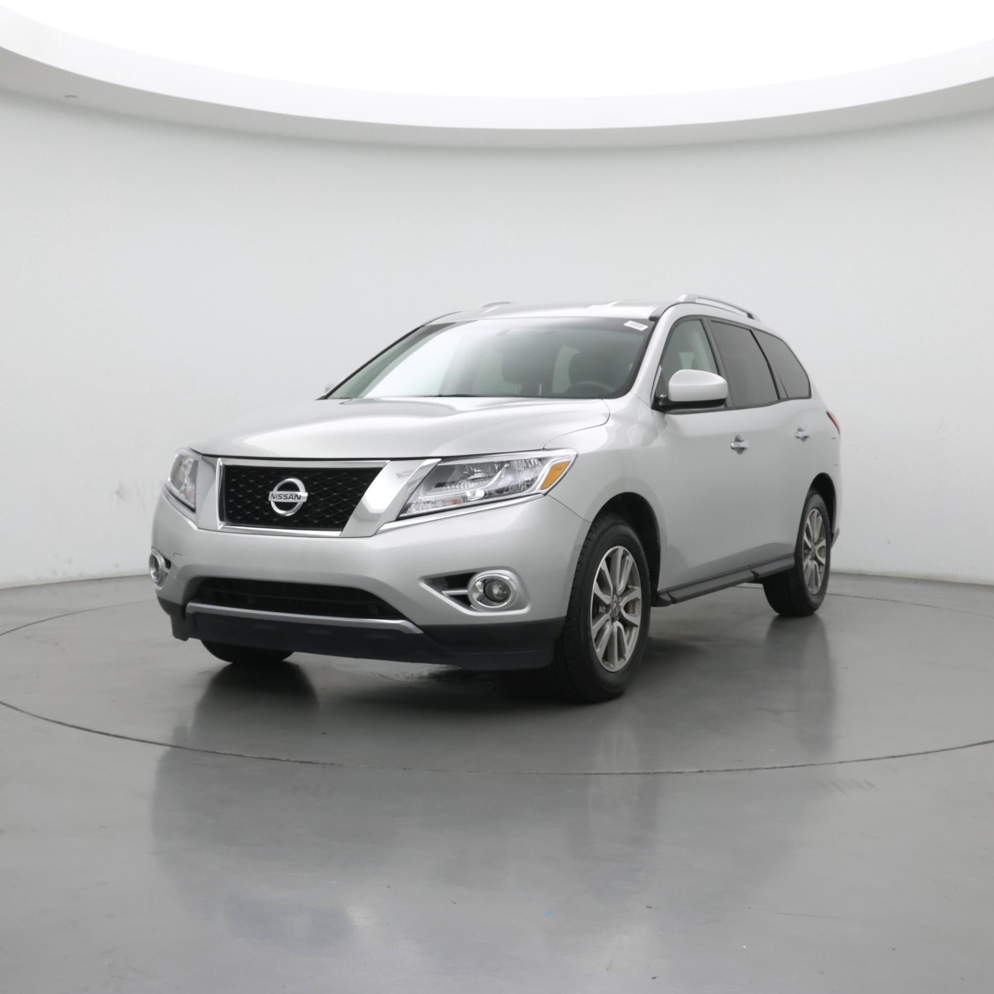 Thumbnail: 2015 Nissan Pathfinder - 4