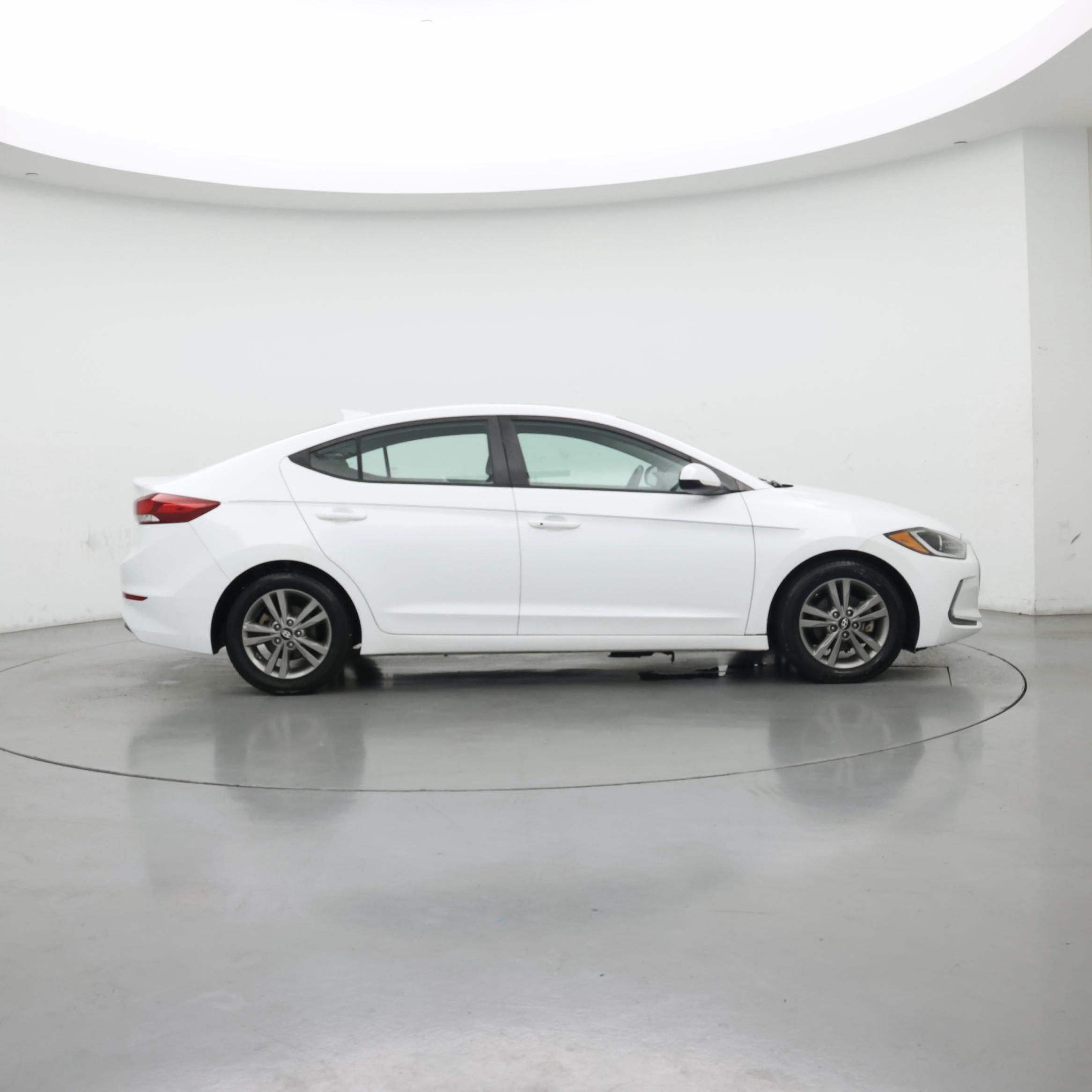 Thumbnail: 2018 Hyundai Elantra - 7