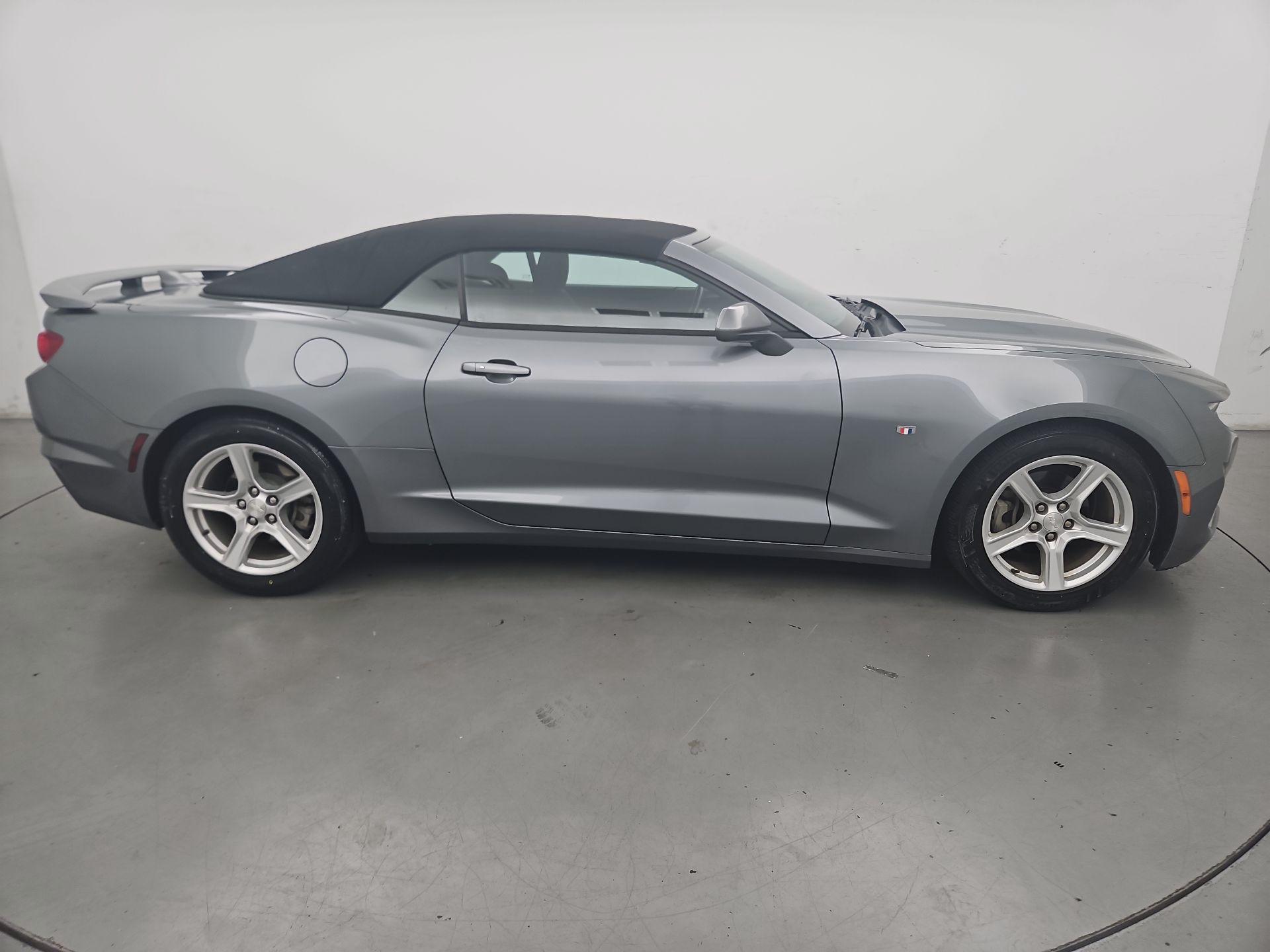 Thumbnail: 2020 Chevrolet Camaro - 4