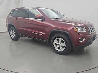 Red 2016 Jeep Grand Cherokee Laredo