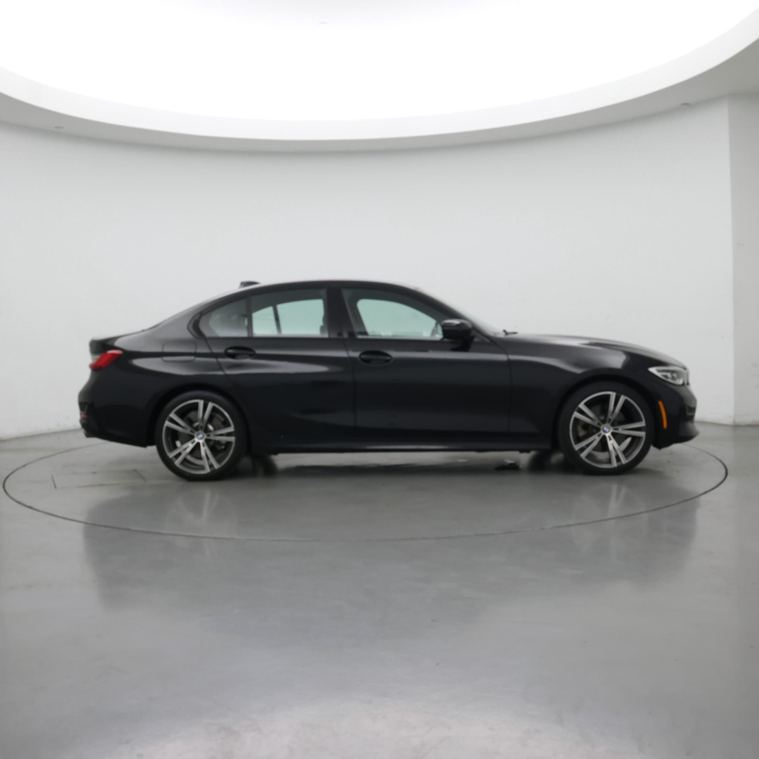 Thumbnail: 2019 BMW 3 Series - 7