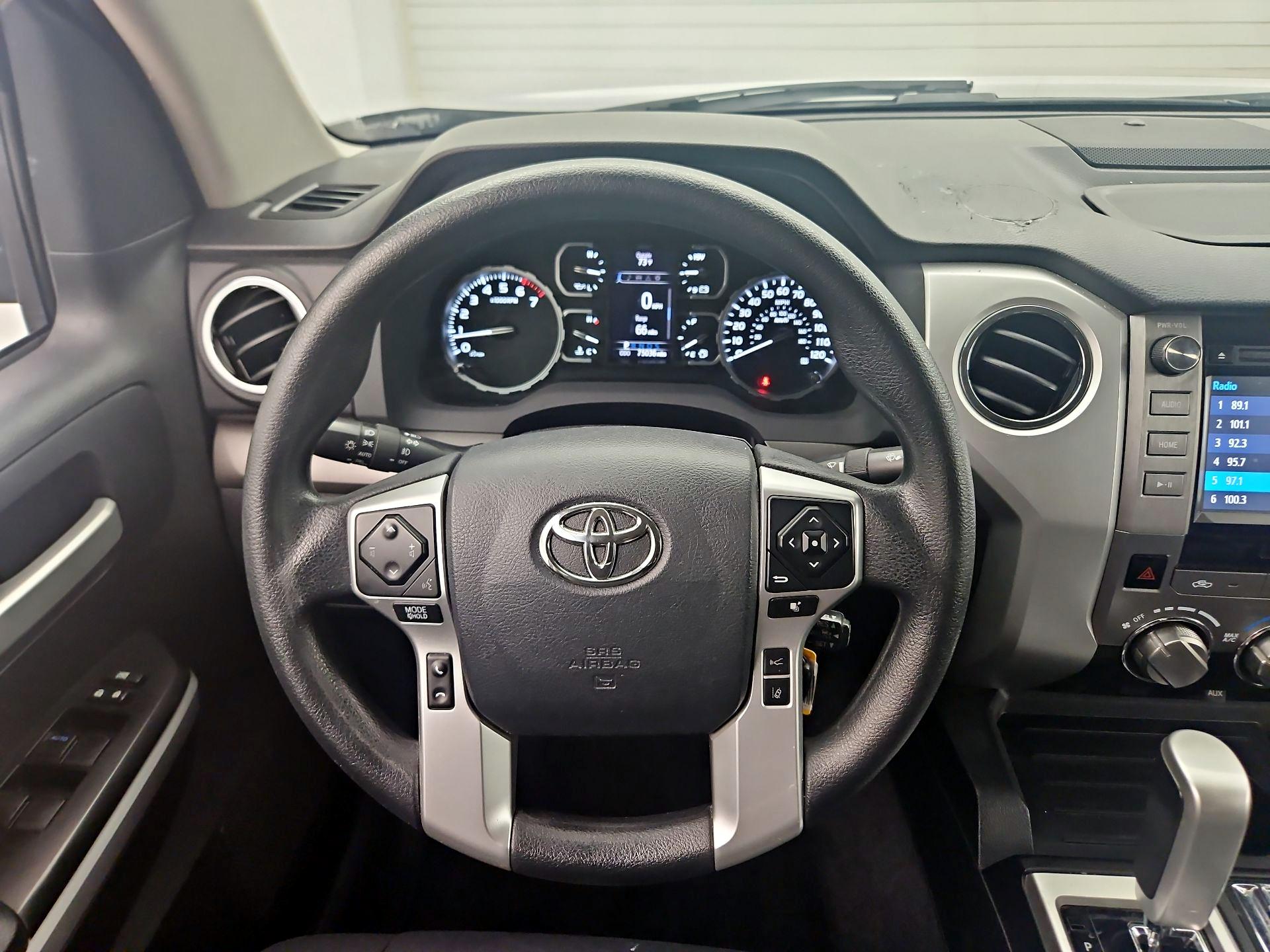 Thumbnail: 2018 Toyota Tundra - 10
