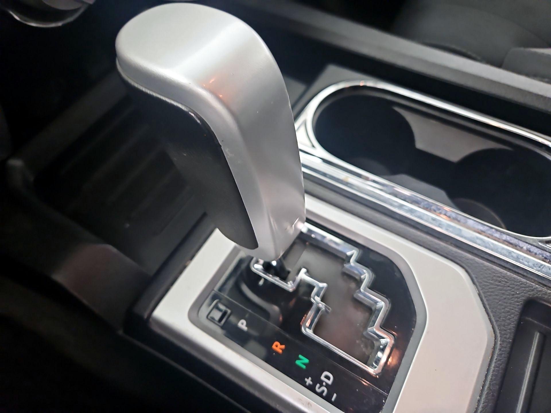 Thumbnail: 2018 Toyota Tundra - 17