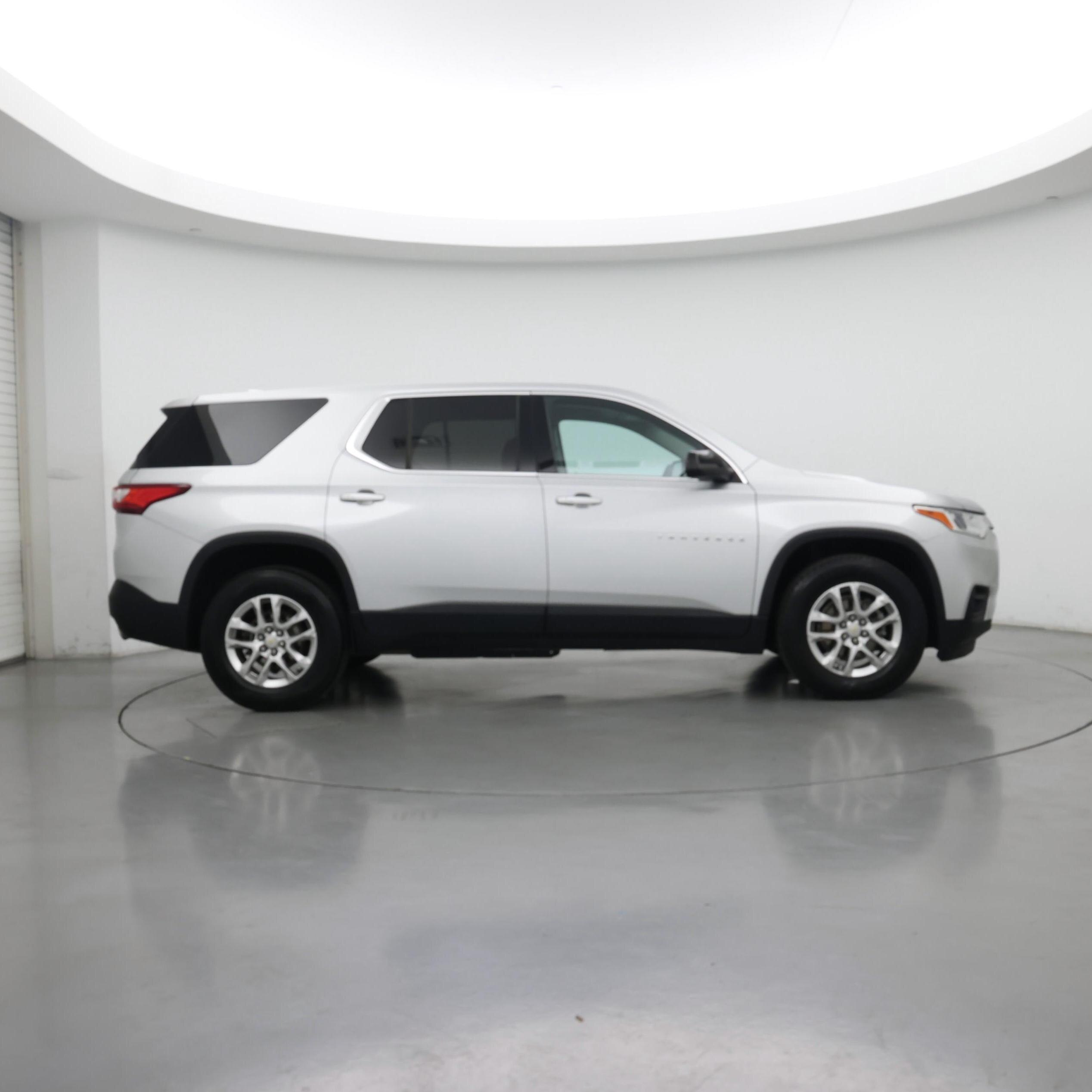 Thumbnail: 2021 Chevrolet Traverse - 7