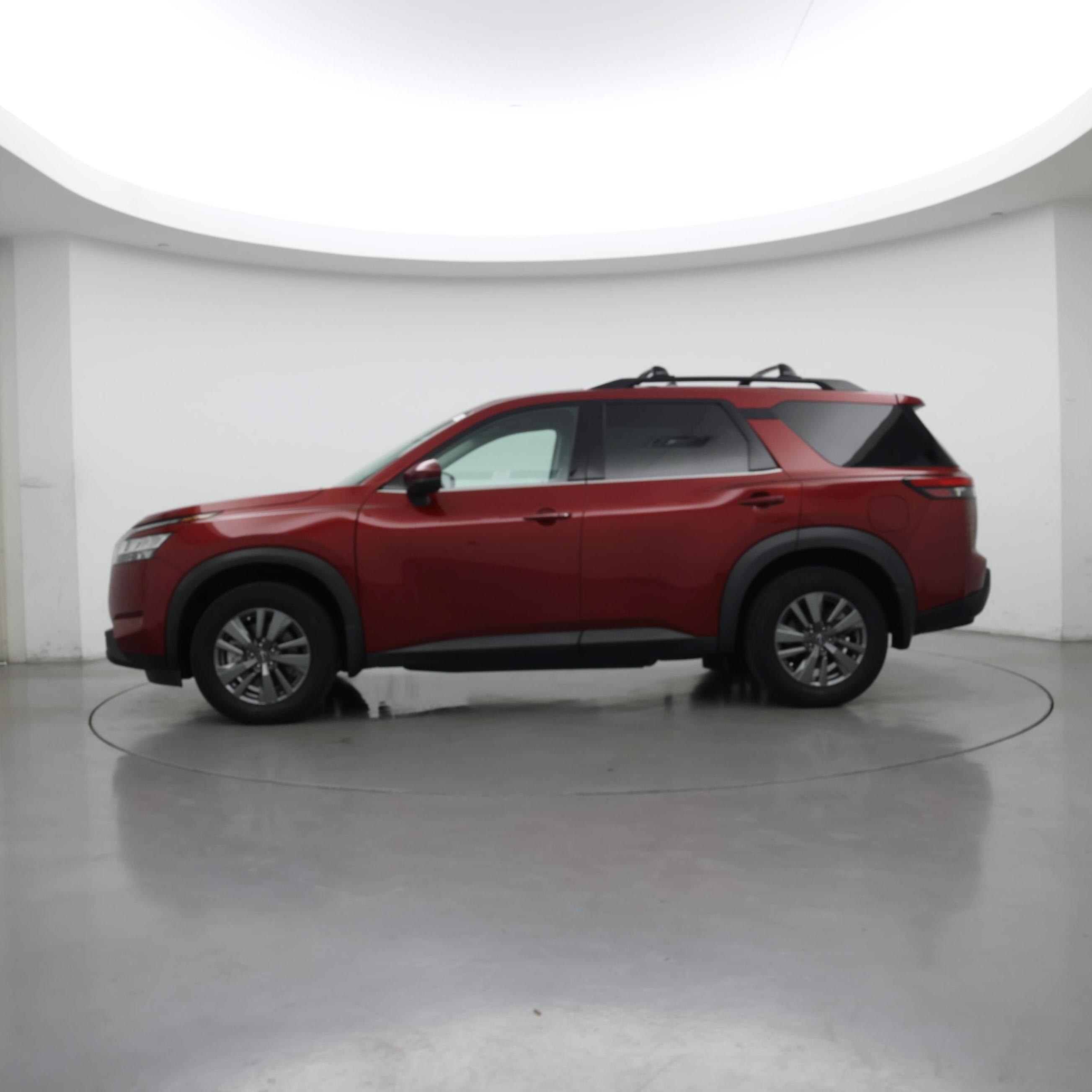 Thumbnail: 2022 Nissan Pathfinder - 3