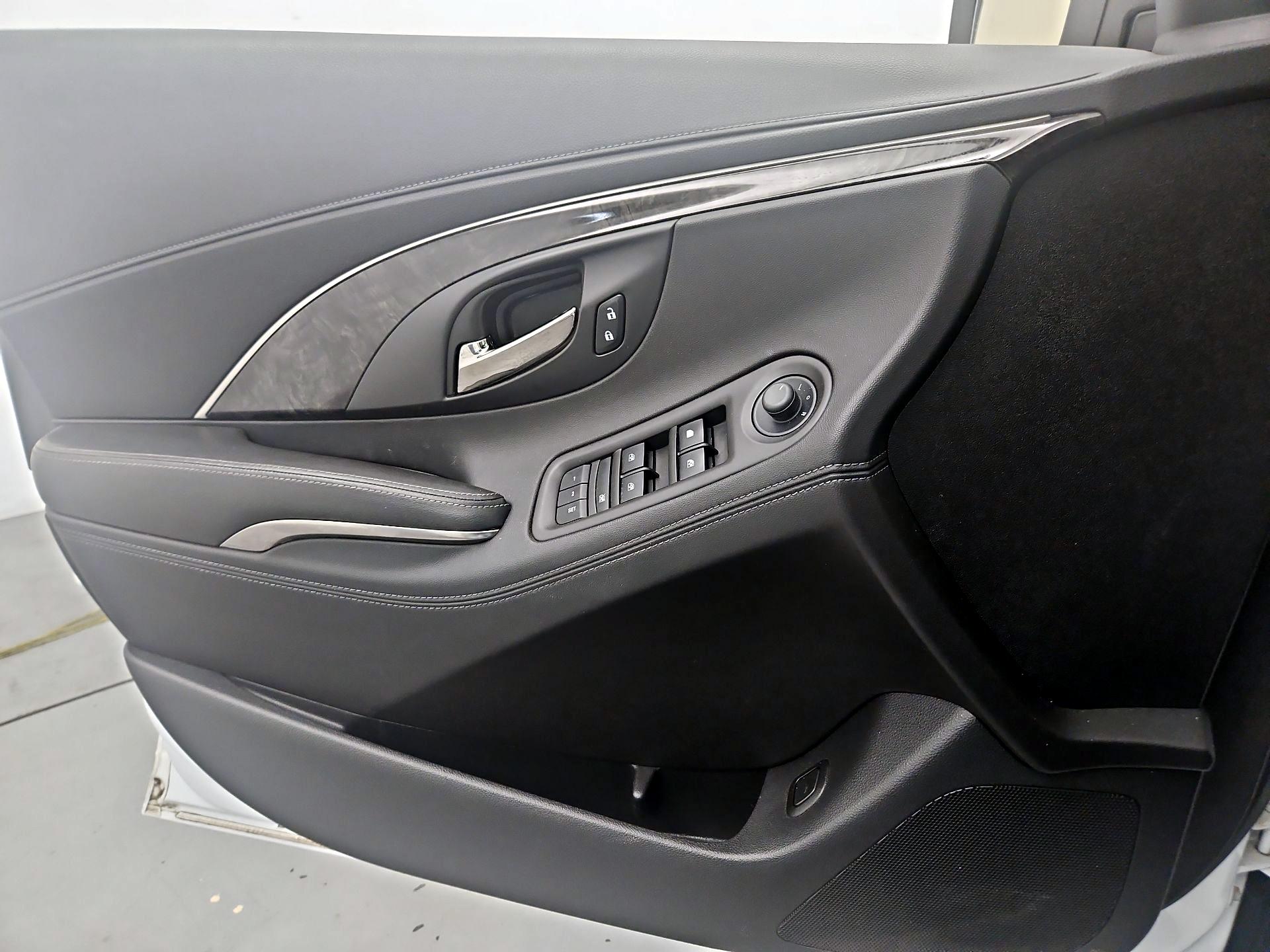Thumbnail: 2015 Buick LaCrosse - 12