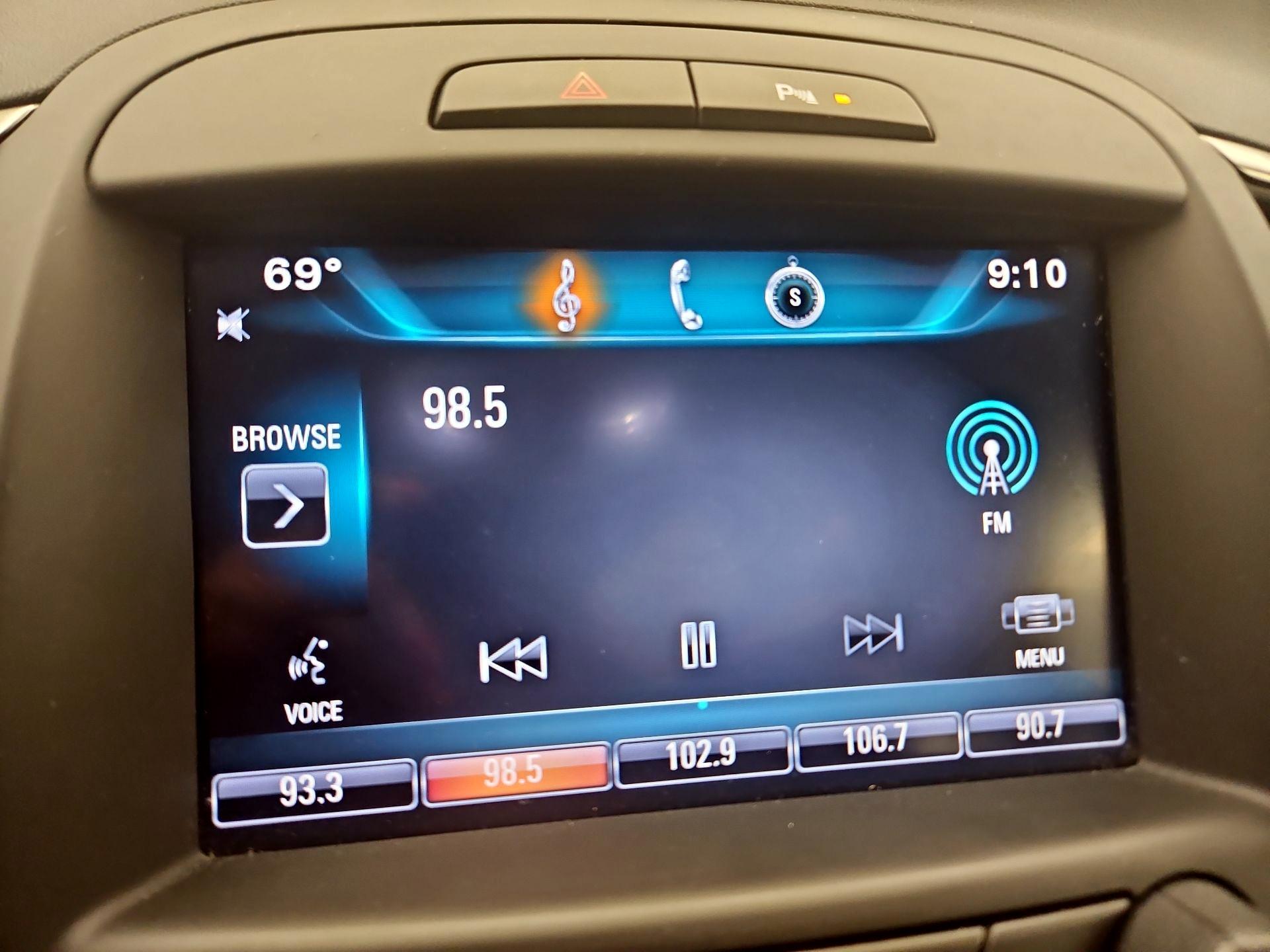 Thumbnail: 2015 Buick LaCrosse - 14