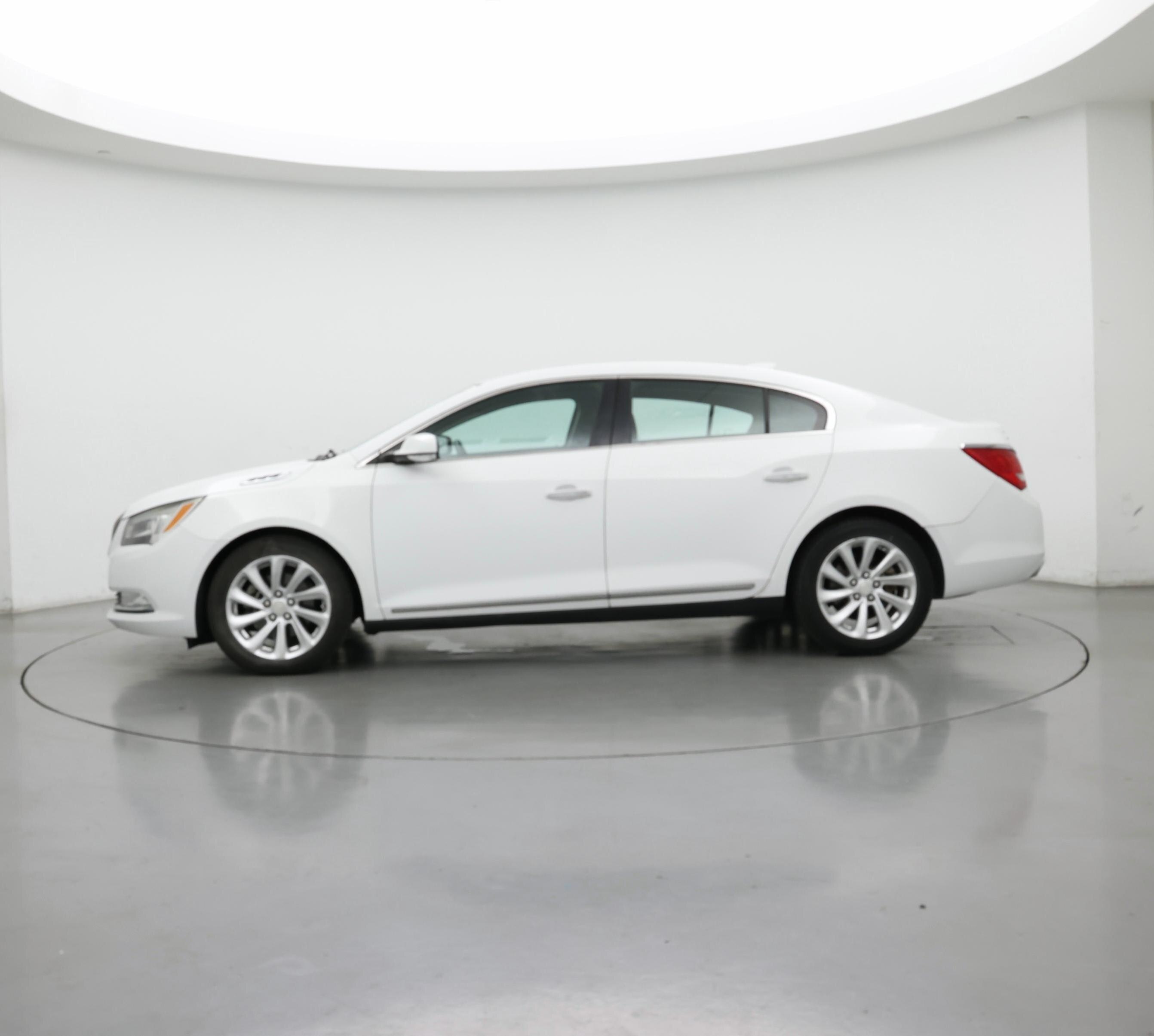 Thumbnail: 2015 Buick LaCrosse - 3
