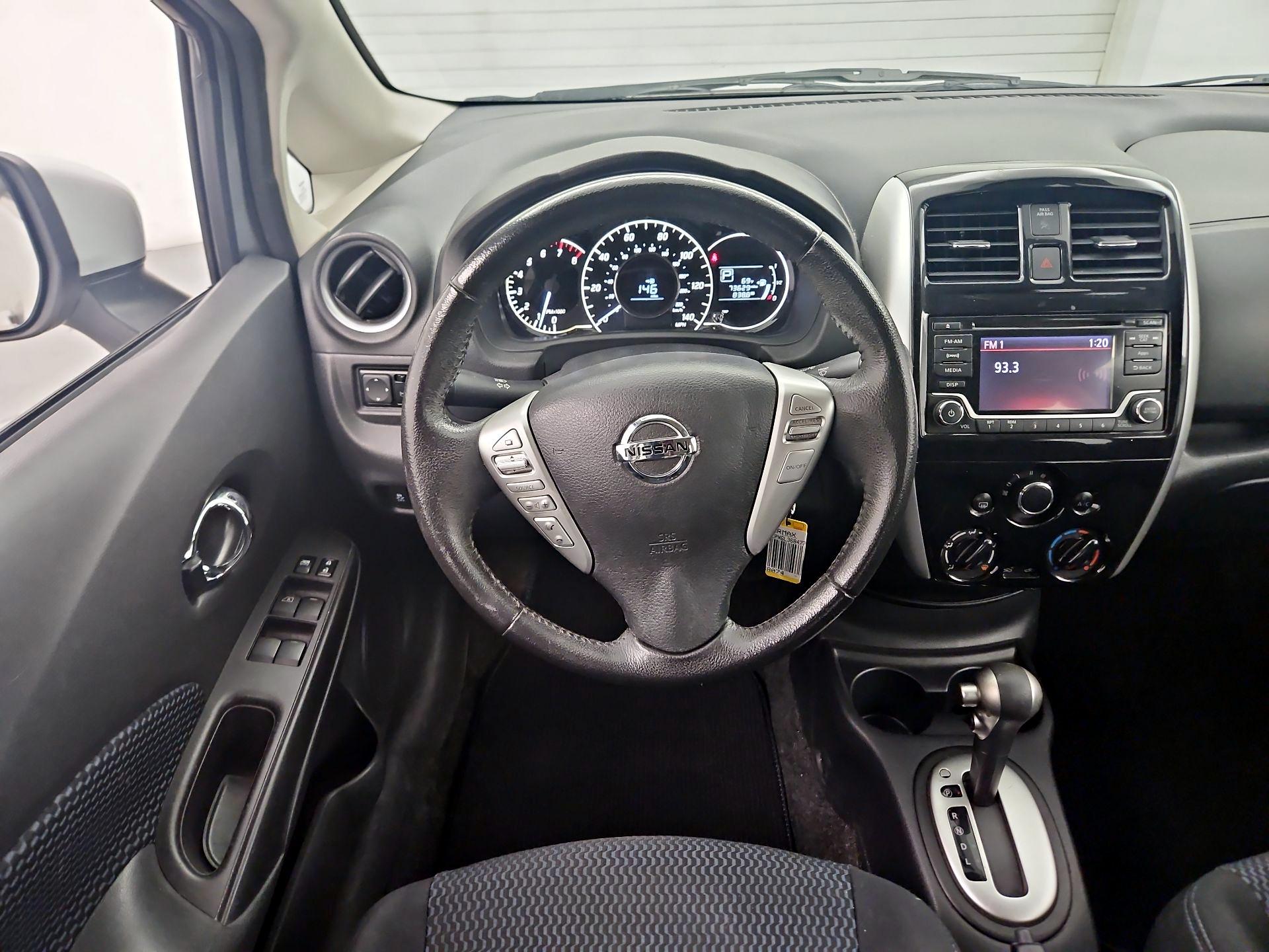 Thumbnail: 2016 Nissan Versa Note - 10