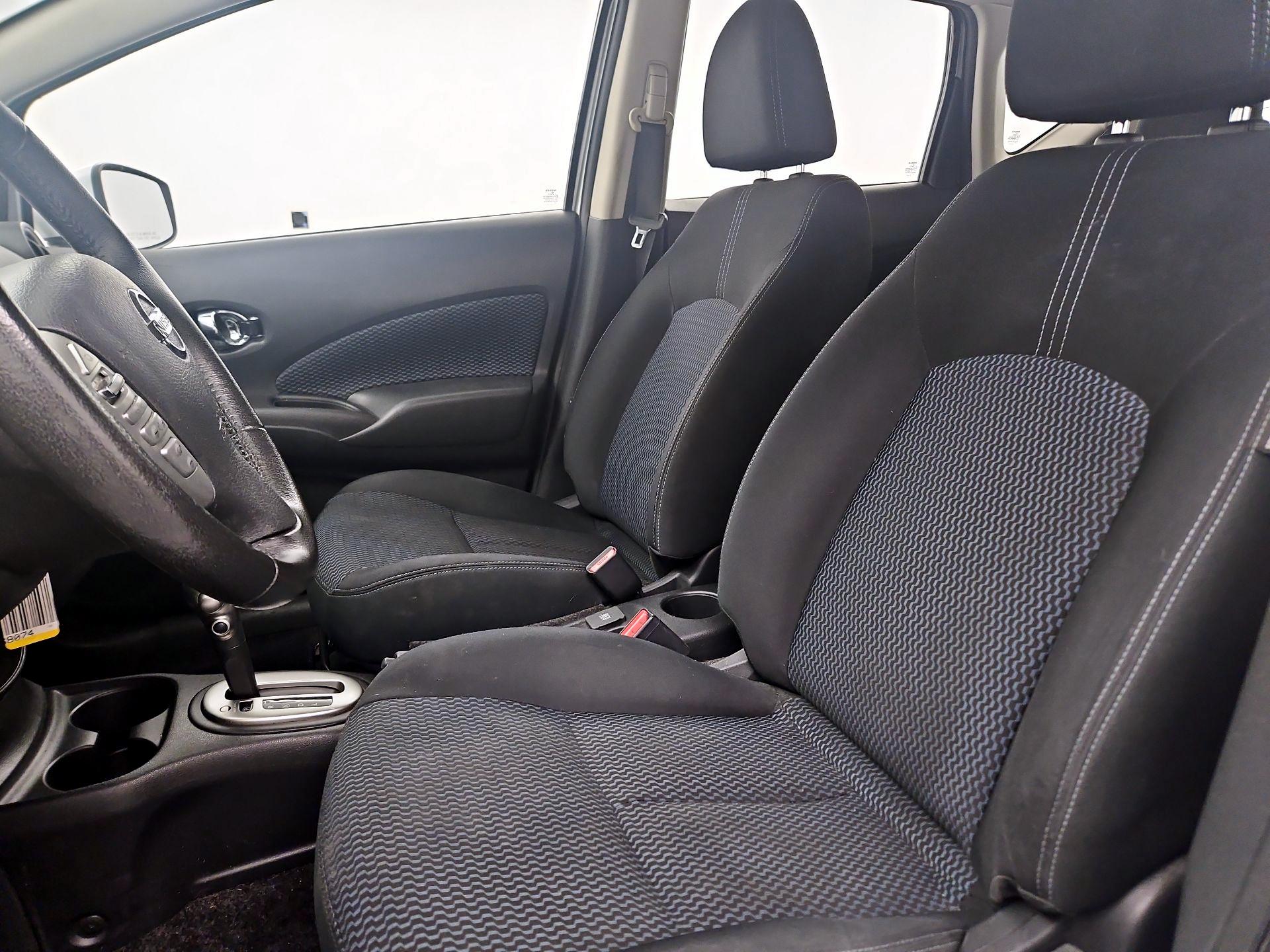 Thumbnail: 2016 Nissan Versa Note - 11