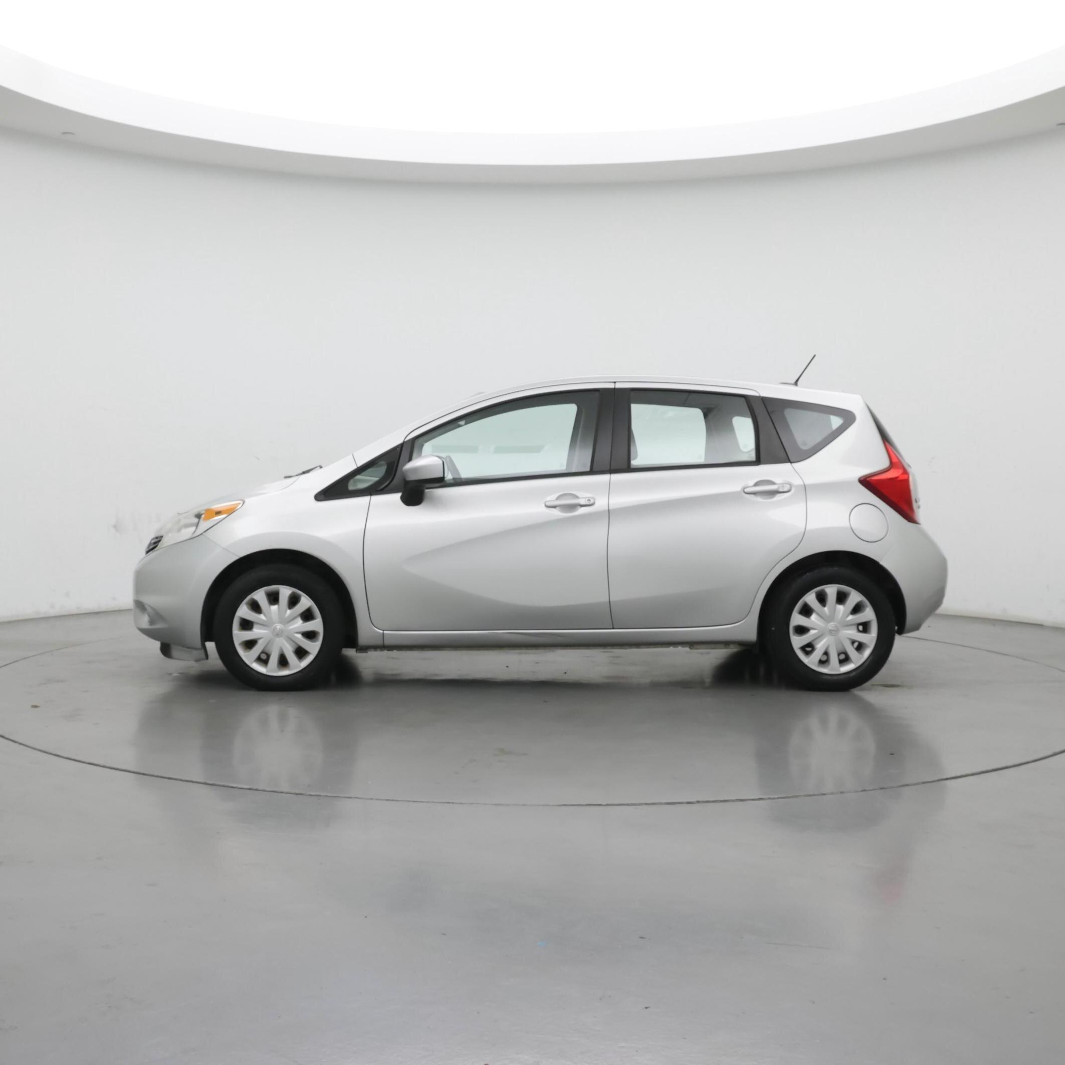 Thumbnail: 2016 Nissan Versa Note - 3