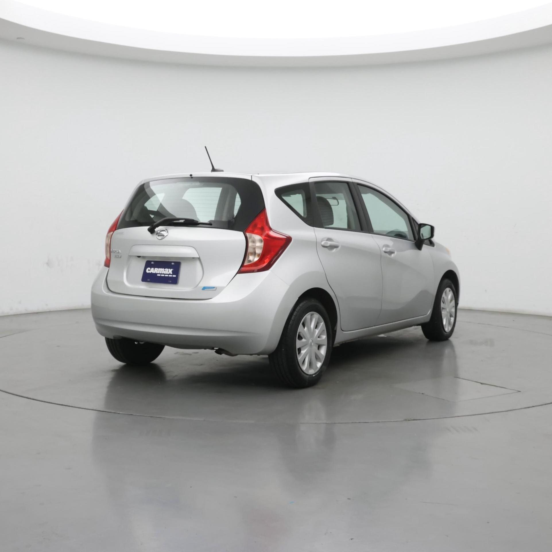 Thumbnail: 2016 Nissan Versa Note - 8