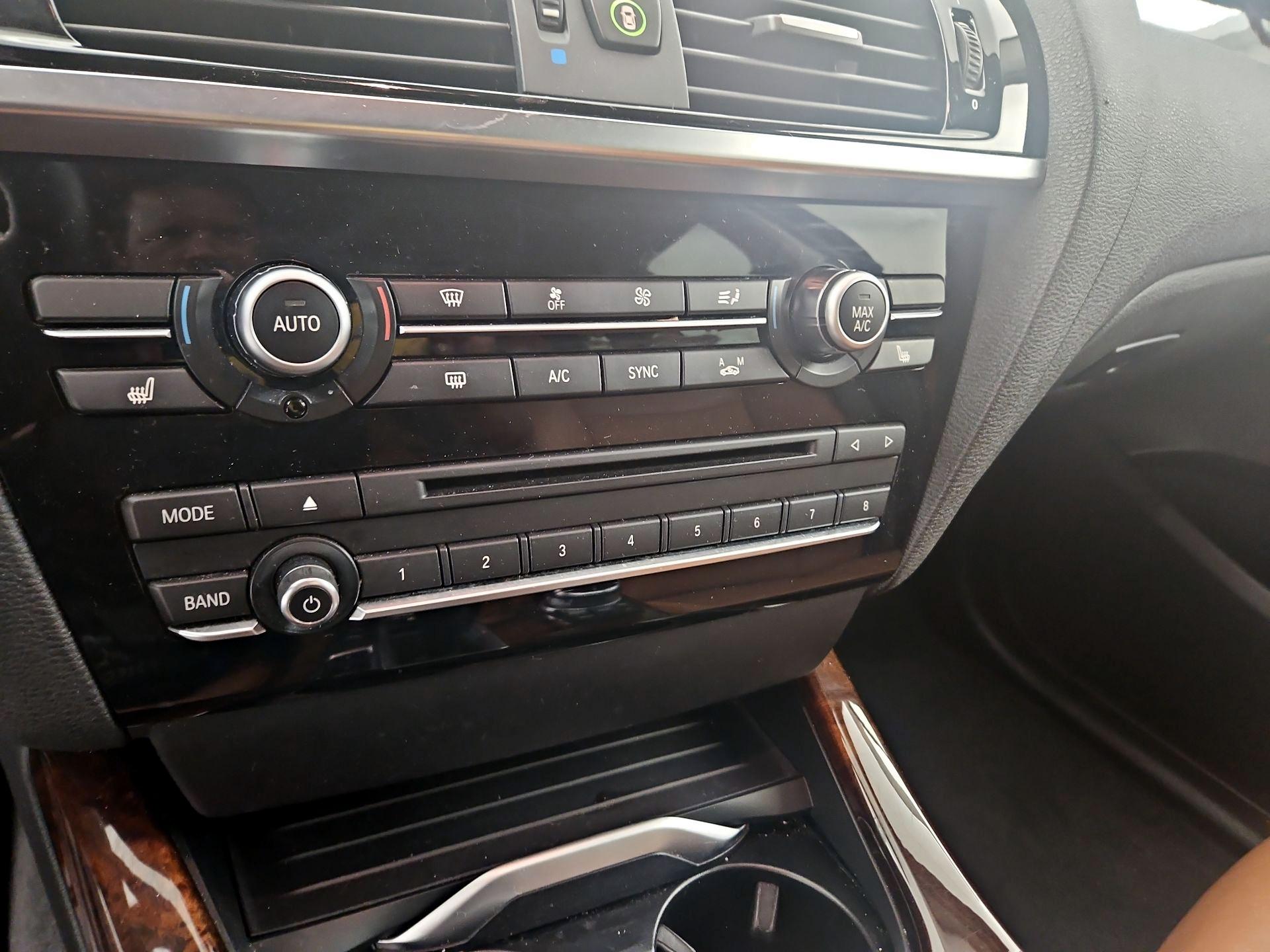 Thumbnail: 2016 BMW X3 - 15