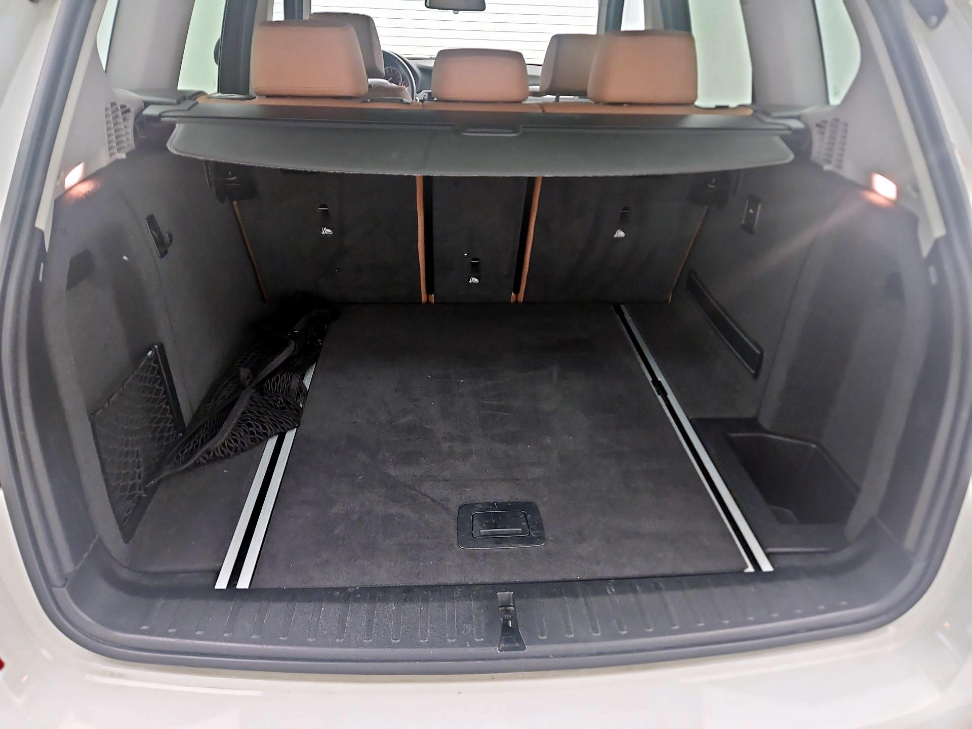 Thumbnail: 2016 BMW X3 - 18
