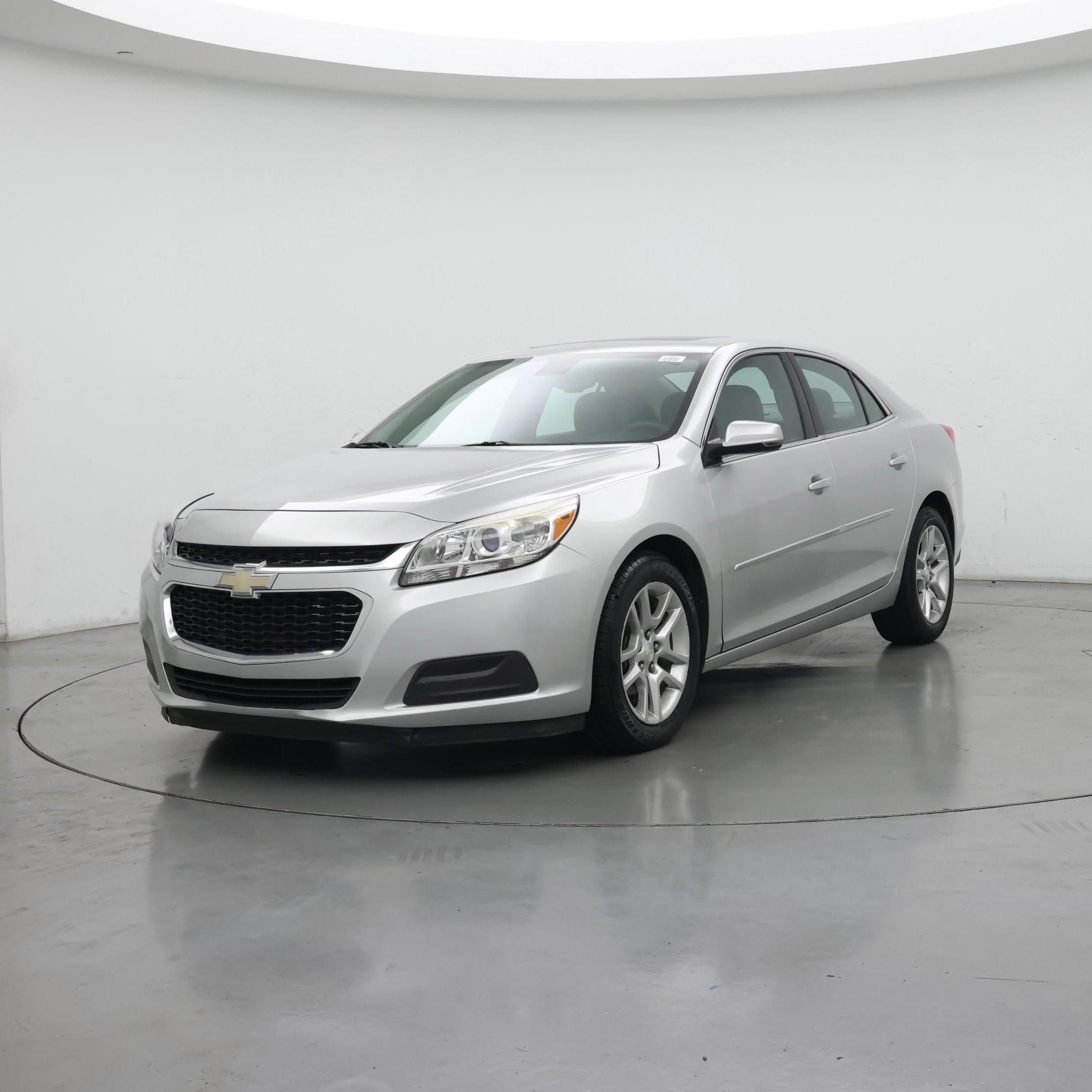 Thumbnail: 2016 Chevrolet Malibu - 4