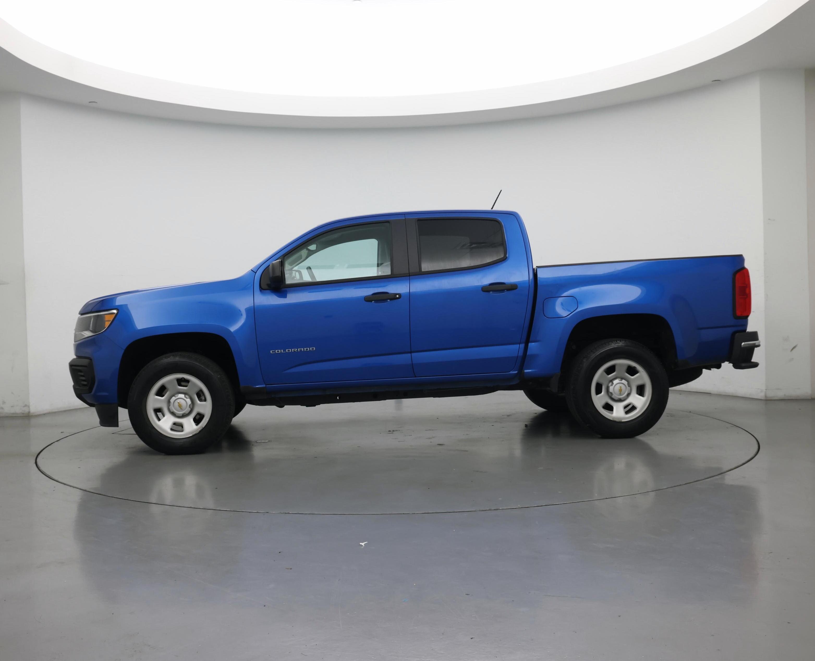 Thumbnail: 2021 Chevrolet Colorado - 3