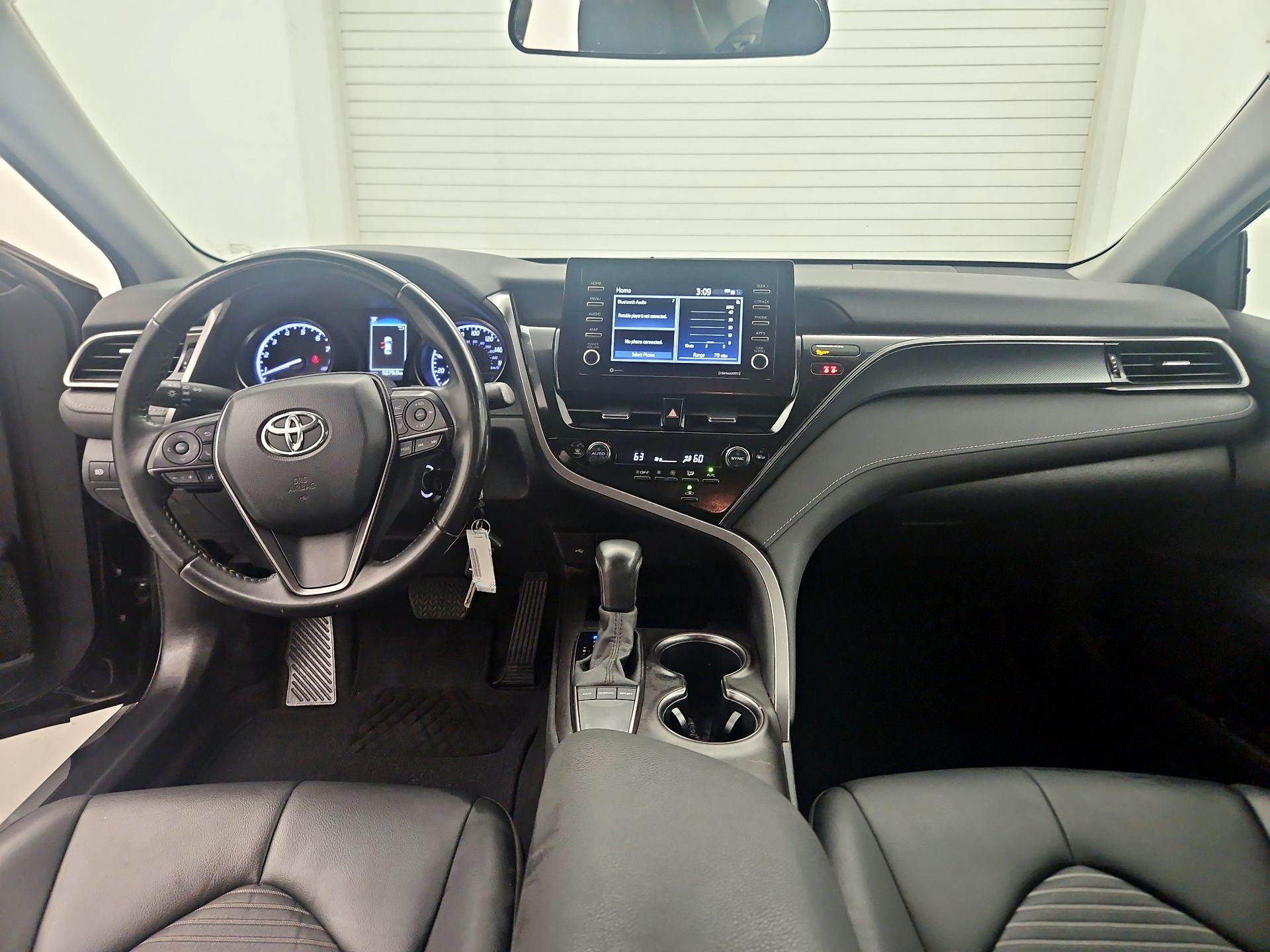 Thumbnail: 2022 Toyota Camry - 9