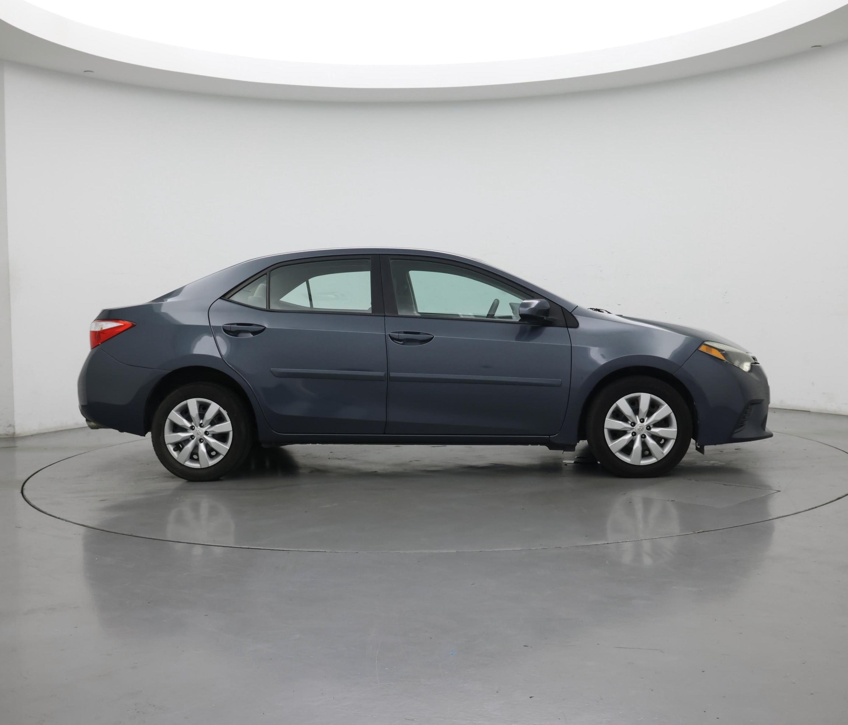 Thumbnail: 2015 Toyota Corolla - 7