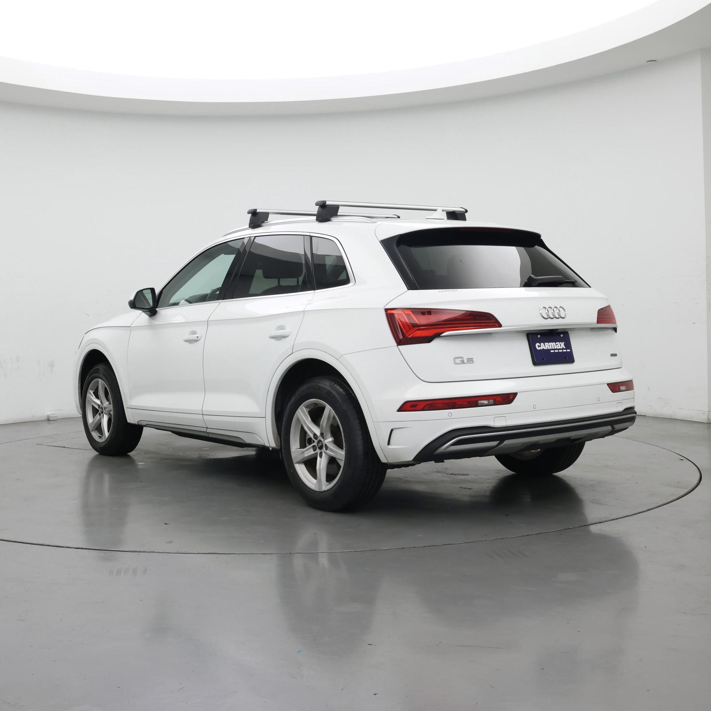 Thumbnail: 2023 Audi Q5 - 2