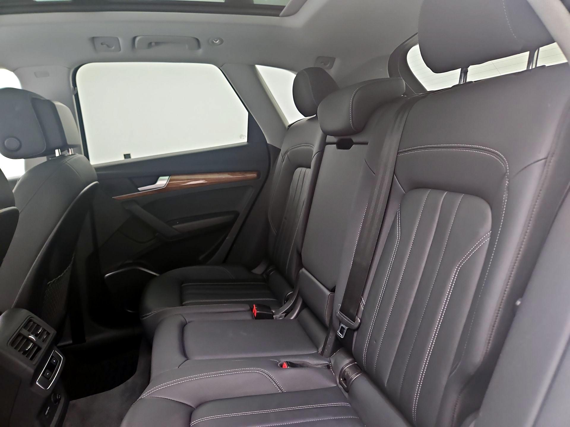 Thumbnail: 2023 Audi Q5 - 19