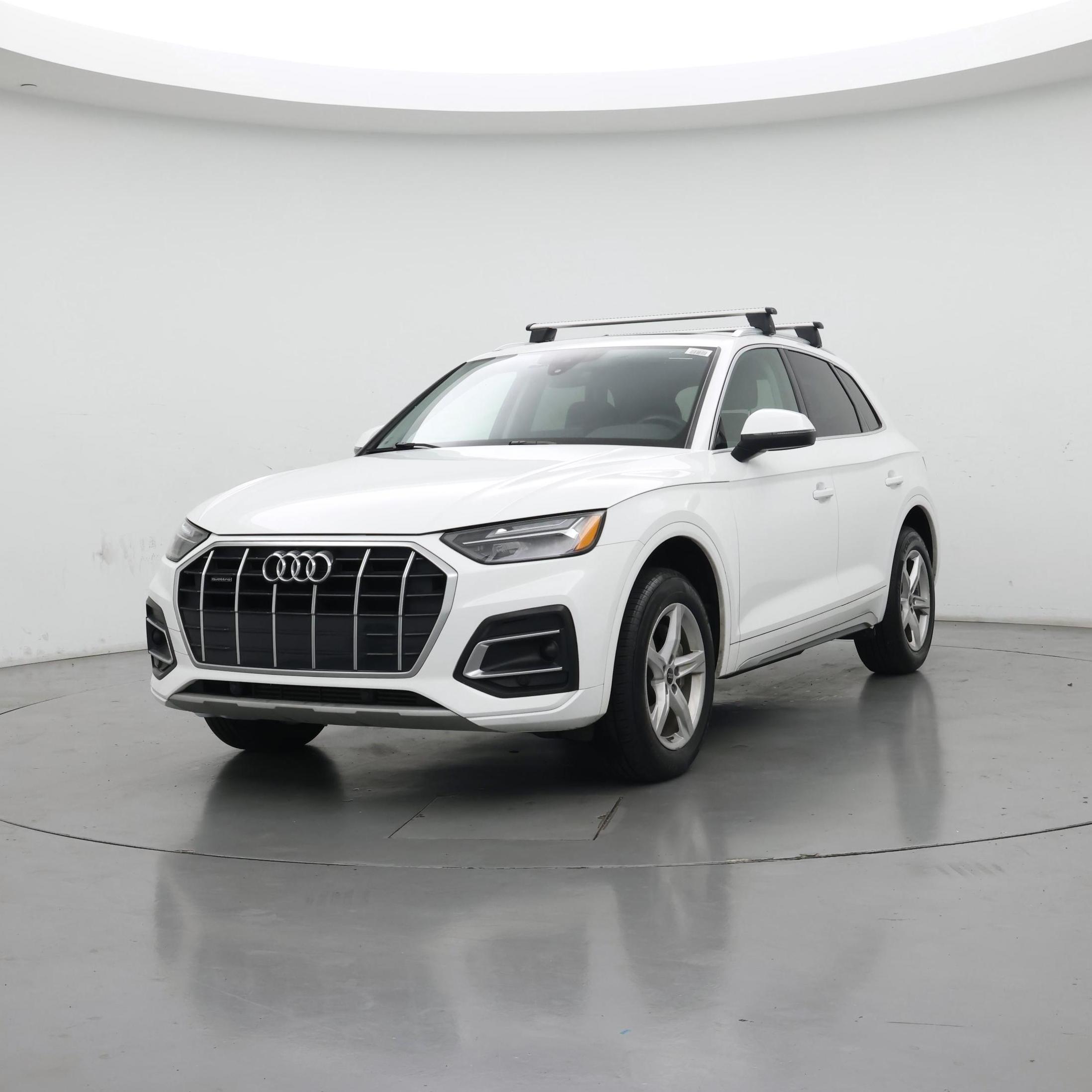 Thumbnail: 2023 Audi Q5 - 4