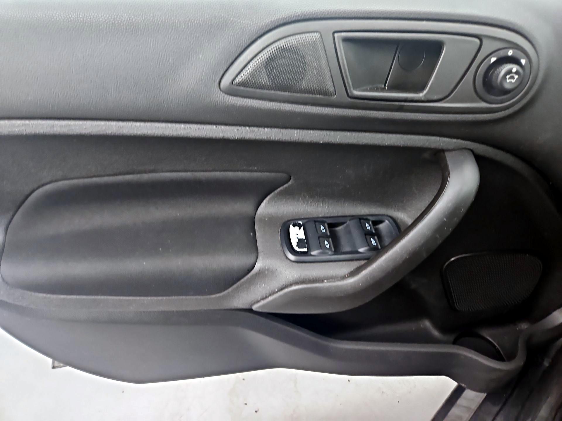 Thumbnail: 2019 Ford Fiesta - 12