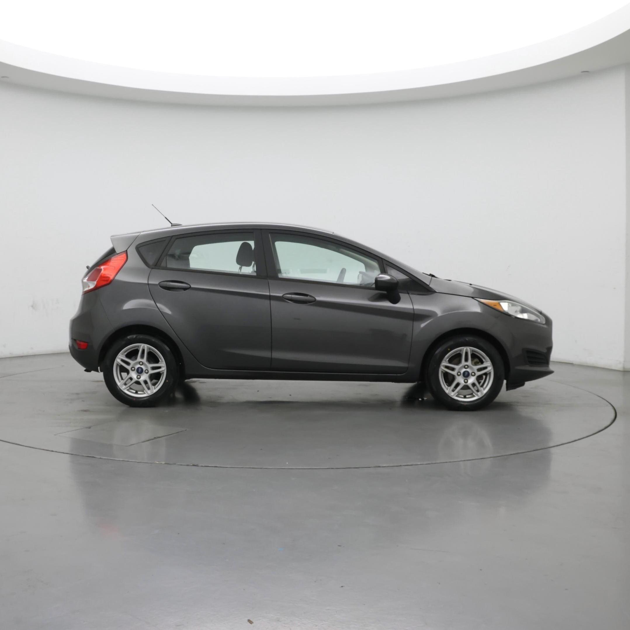 Thumbnail: 2019 Ford Fiesta - 7