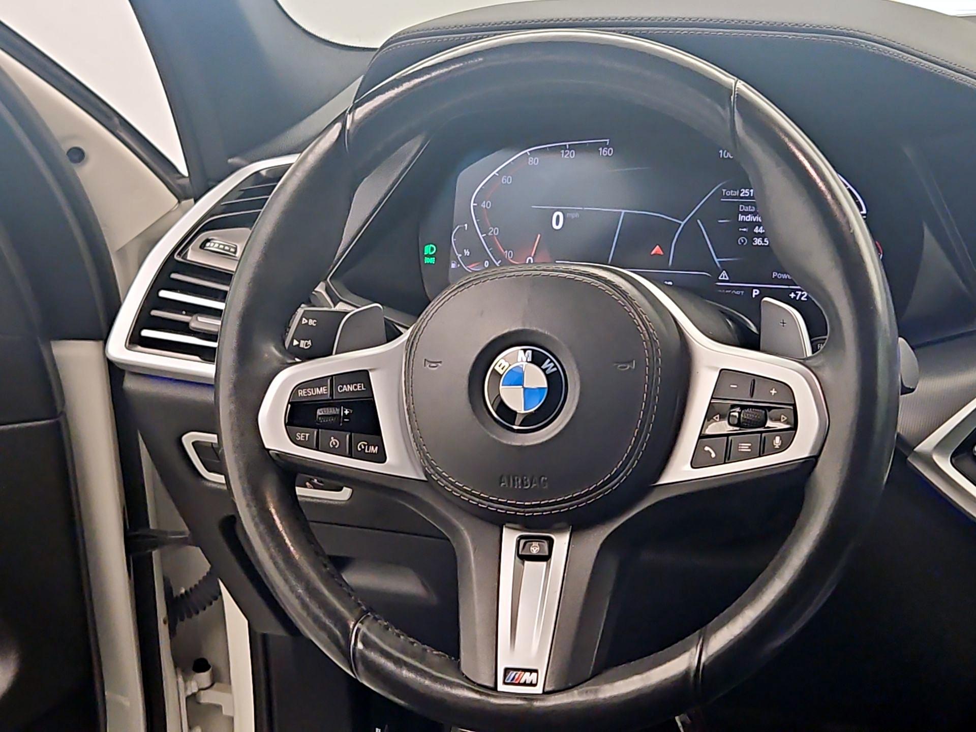 Thumbnail: 2022 BMW X5 - 10