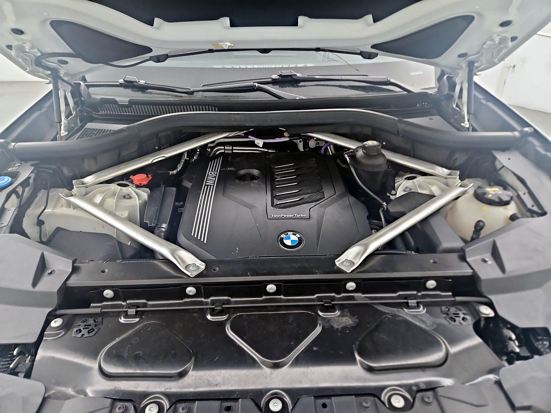 Thumbnail: 2022 BMW X5 - 18