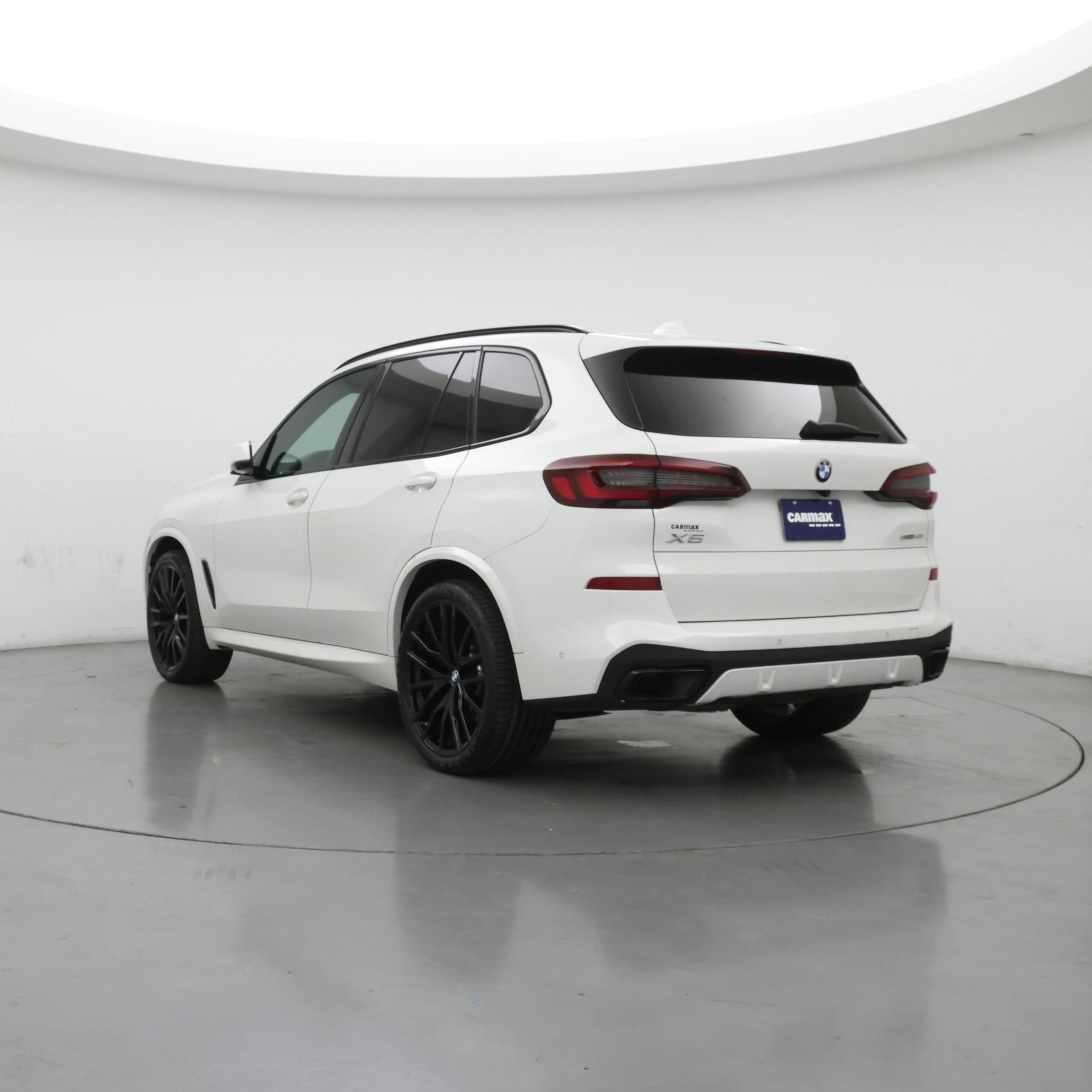 Thumbnail: 2022 BMW X5 - 2