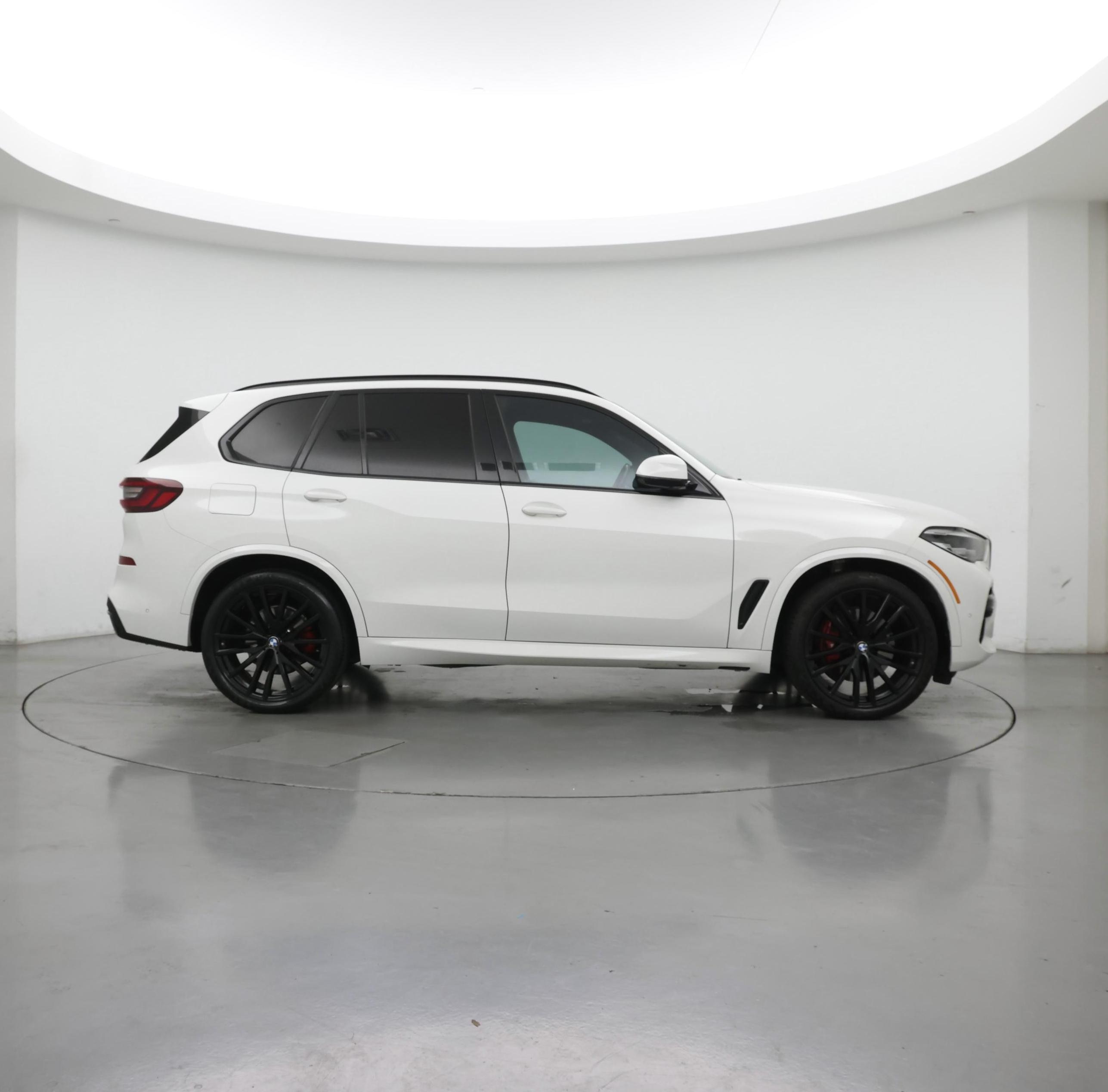 Thumbnail: 2022 BMW X5 - 7