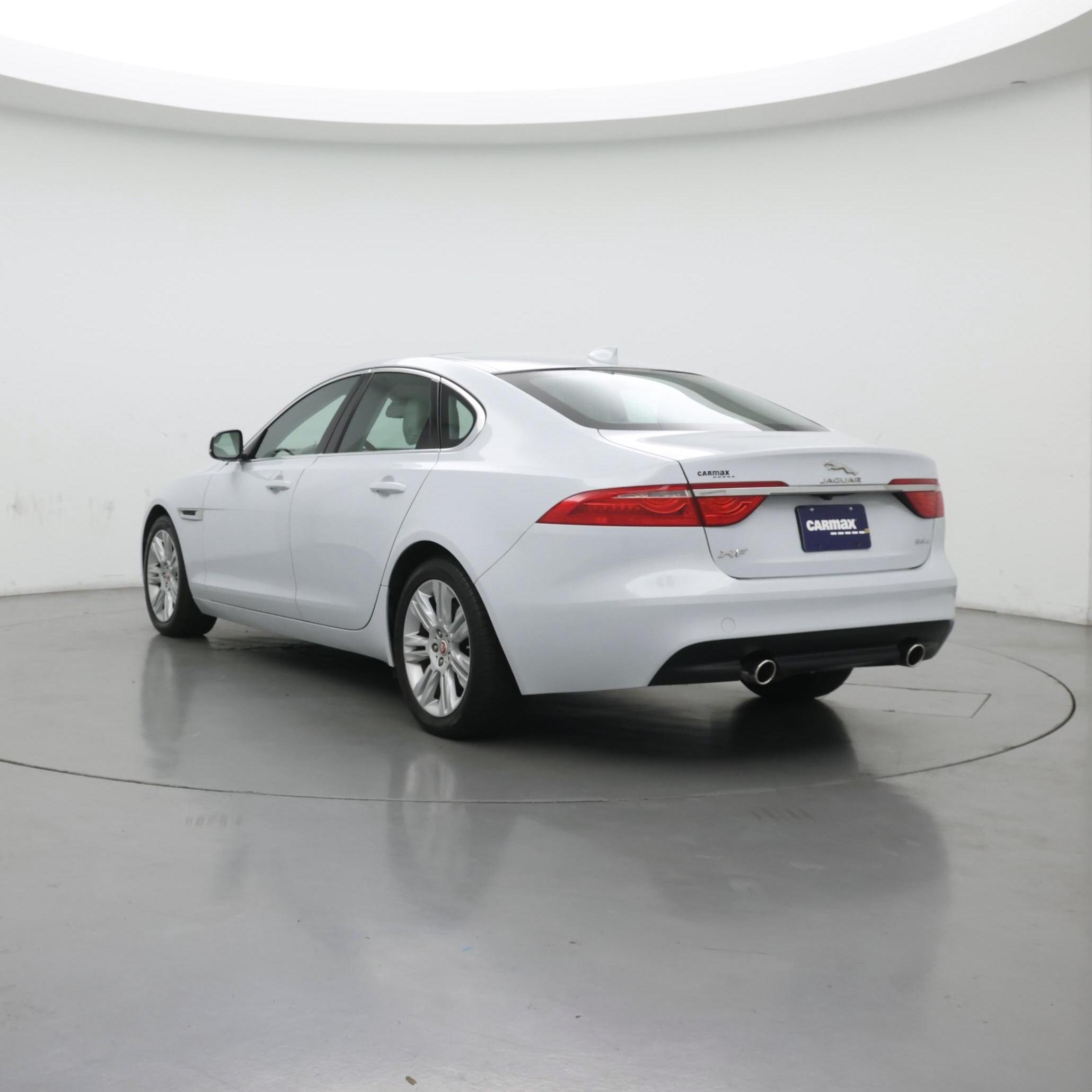 Thumbnail: 2016 Jaguar XF - 2