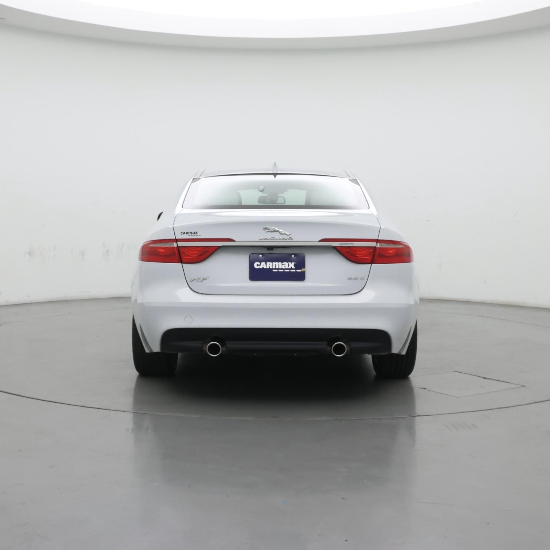 Thumbnail: 2016 Jaguar XF - 6