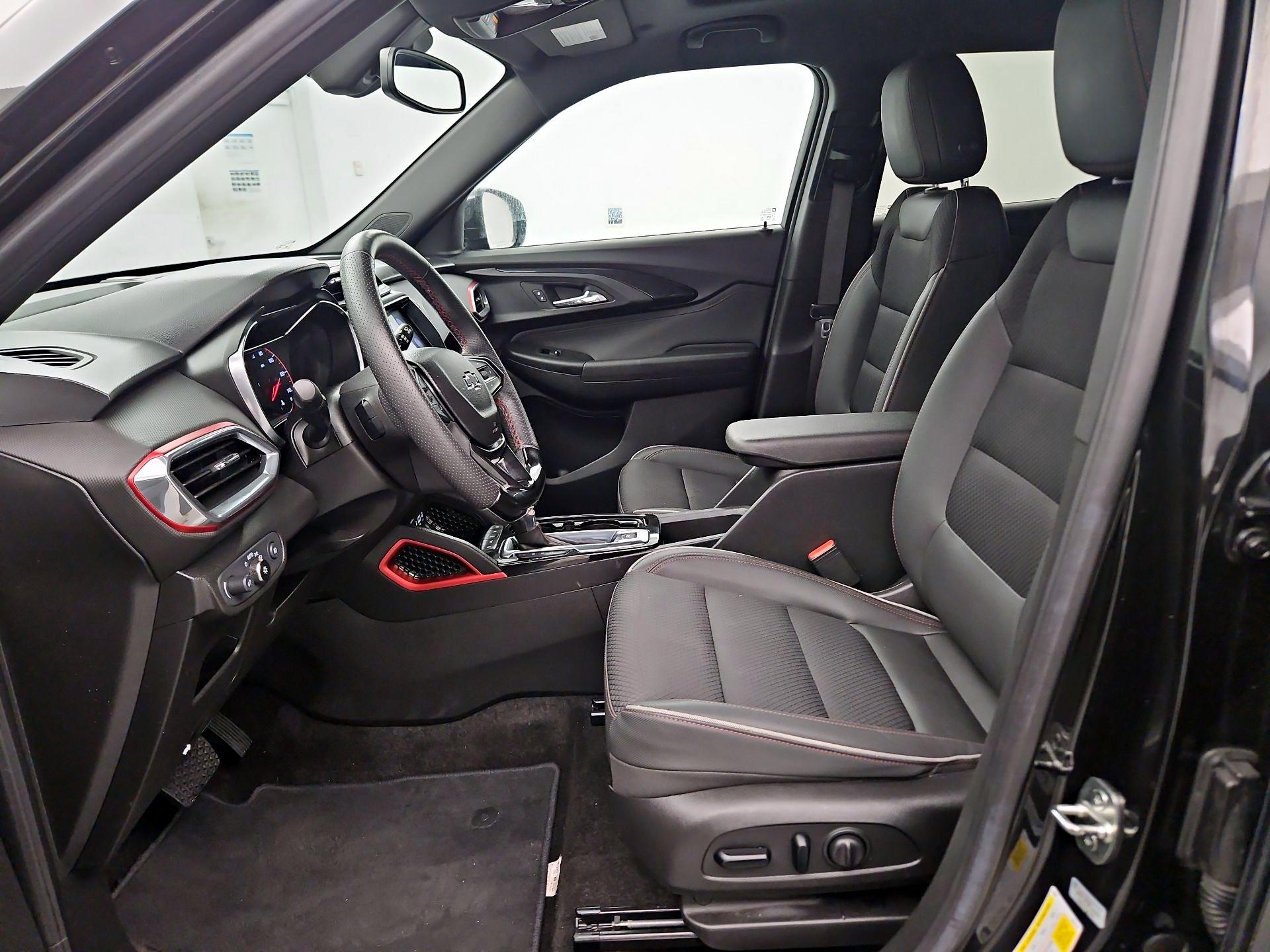Thumbnail: 2022 Chevrolet TrailBlazer - 11