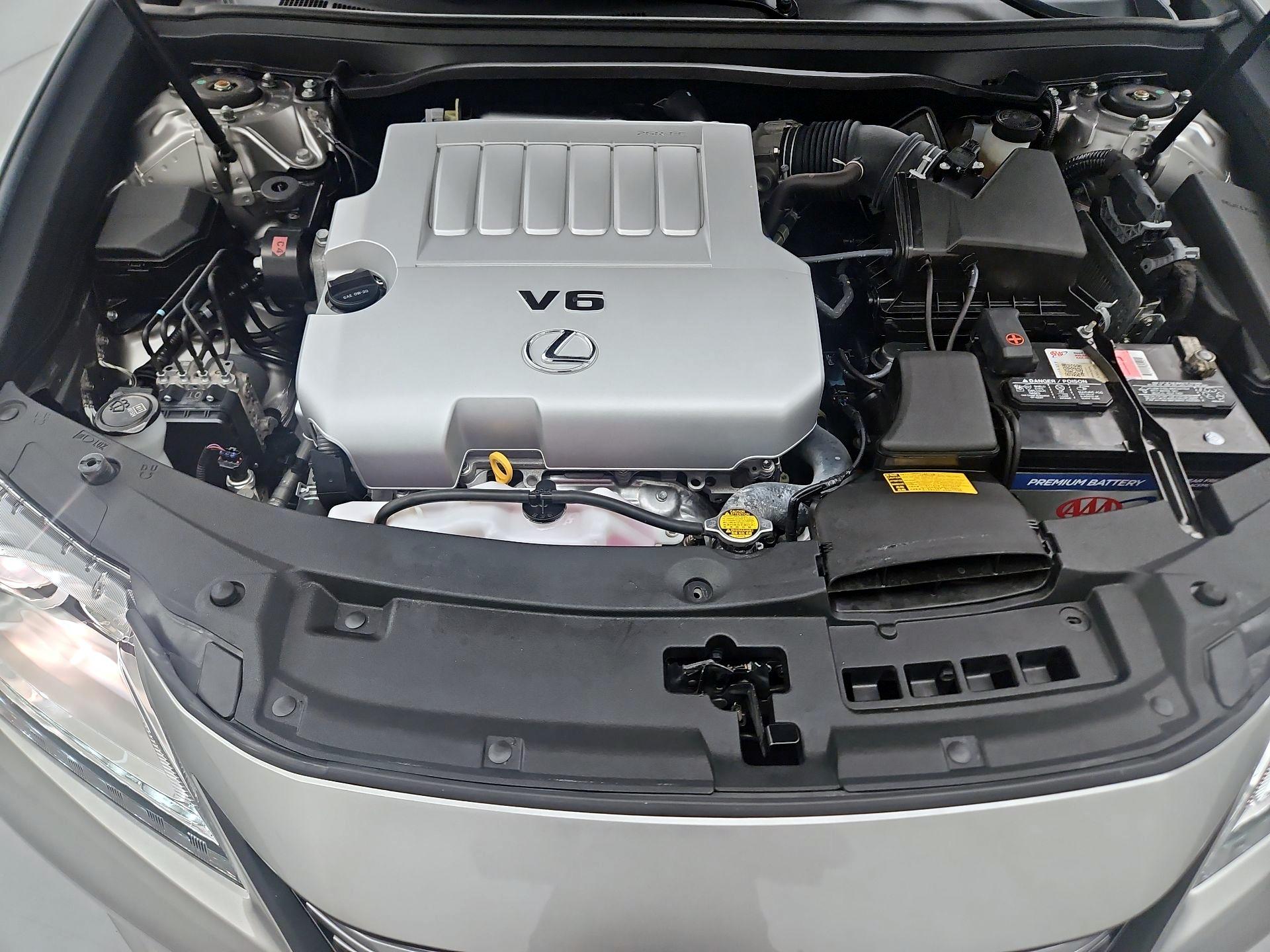 Thumbnail: 2015 Lexus ES - 17