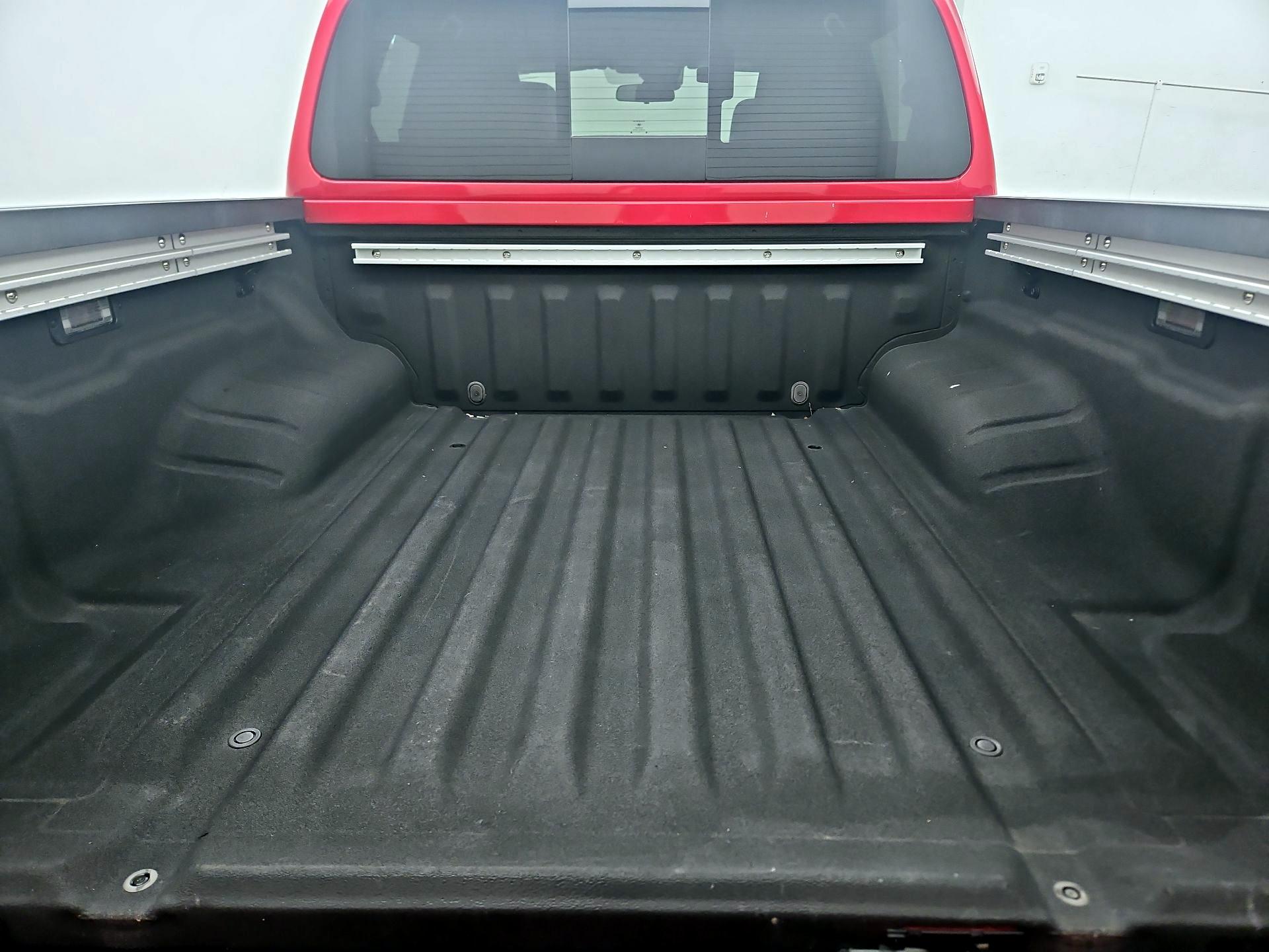 Thumbnail: 2023 Nissan Frontier - 19