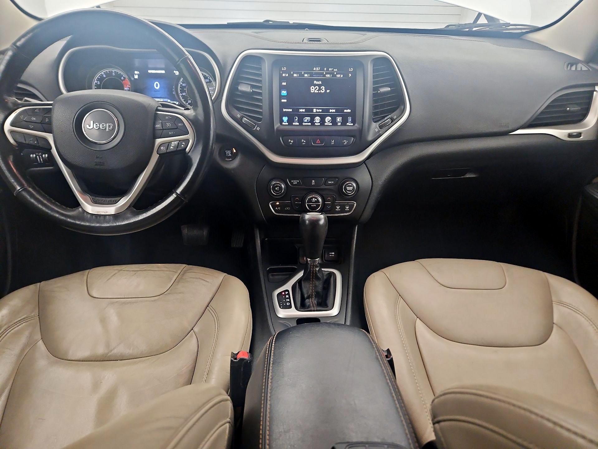 Thumbnail: 2016 Jeep Cherokee - 9