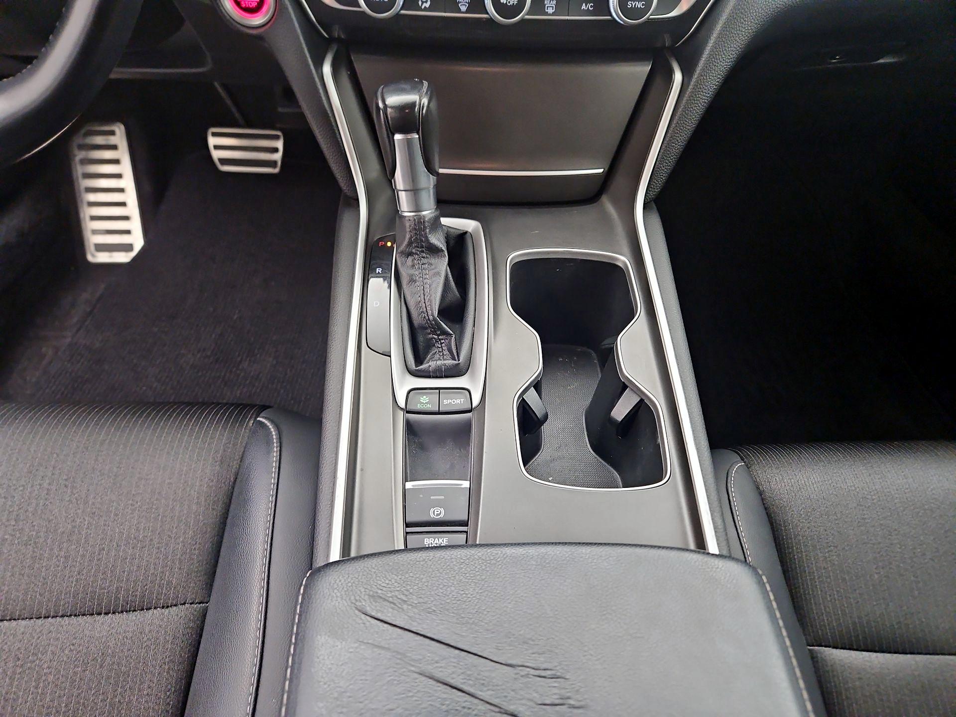 Thumbnail: 2018 Honda Accord - 15
