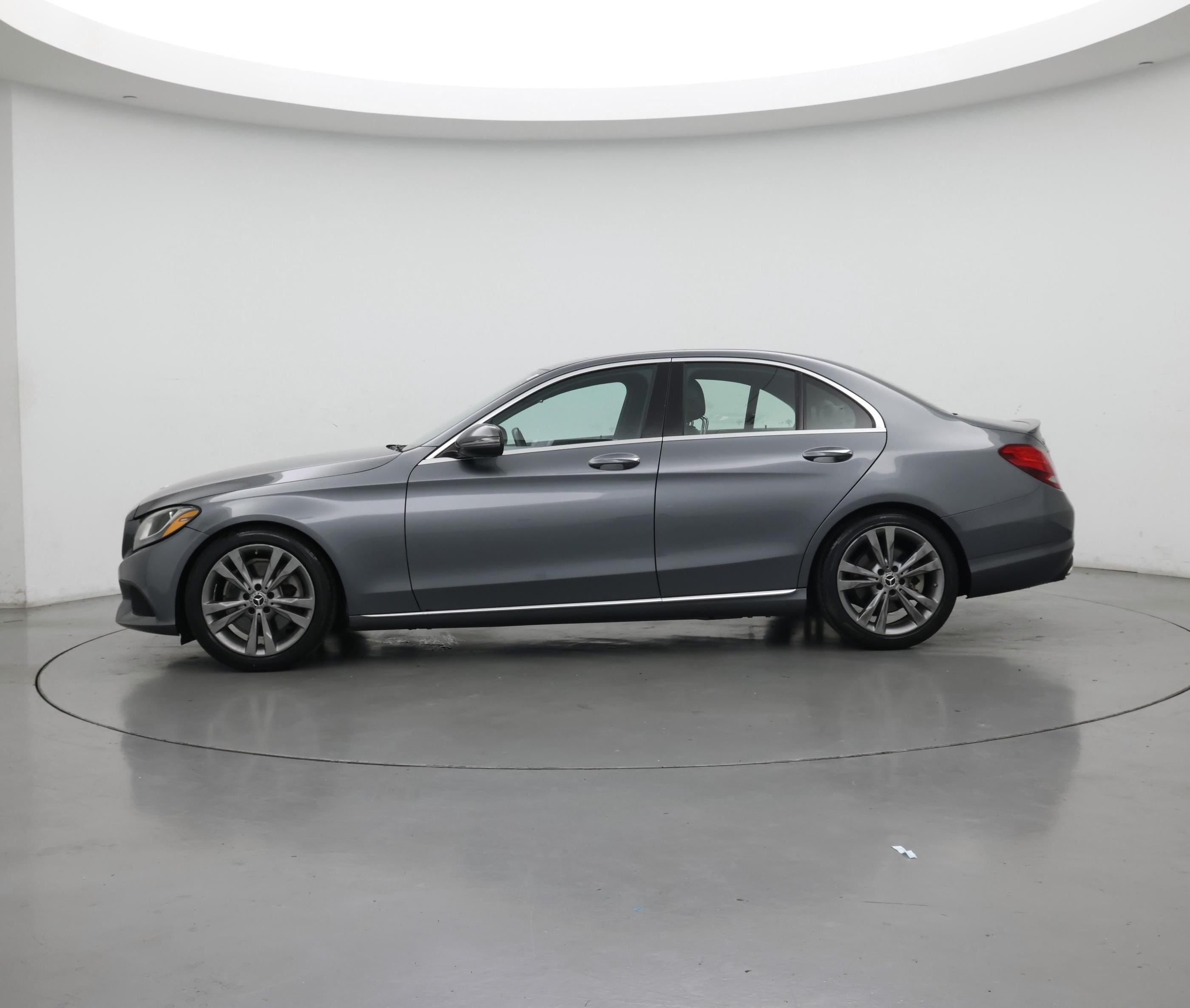 Thumbnail: 2018 Mercedes-Benz C-Class - 3