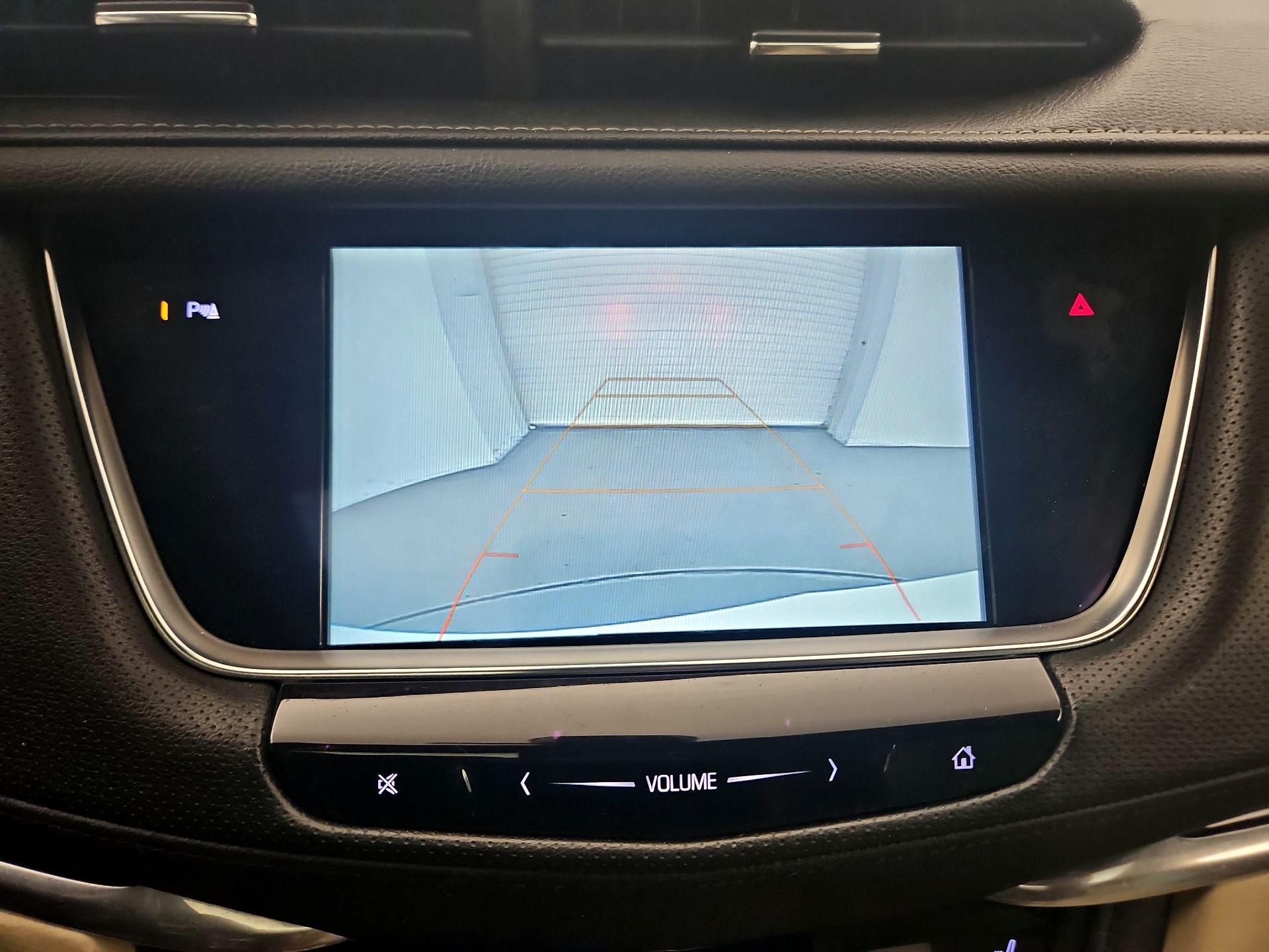 Thumbnail: 2018 Cadillac XT5 - 14