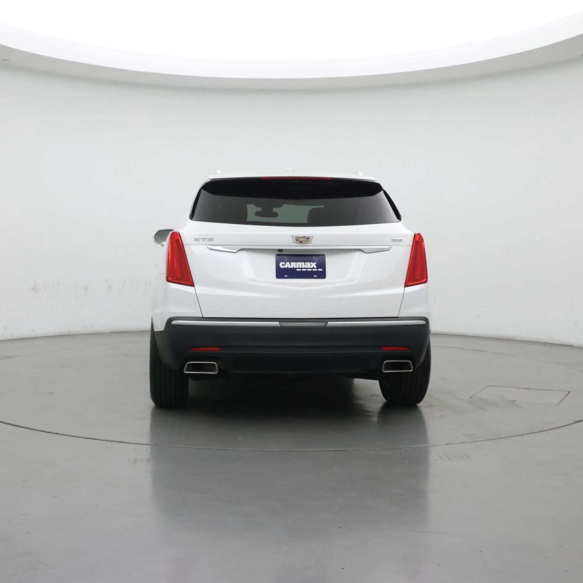 Thumbnail: 2018 Cadillac XT5 - 6