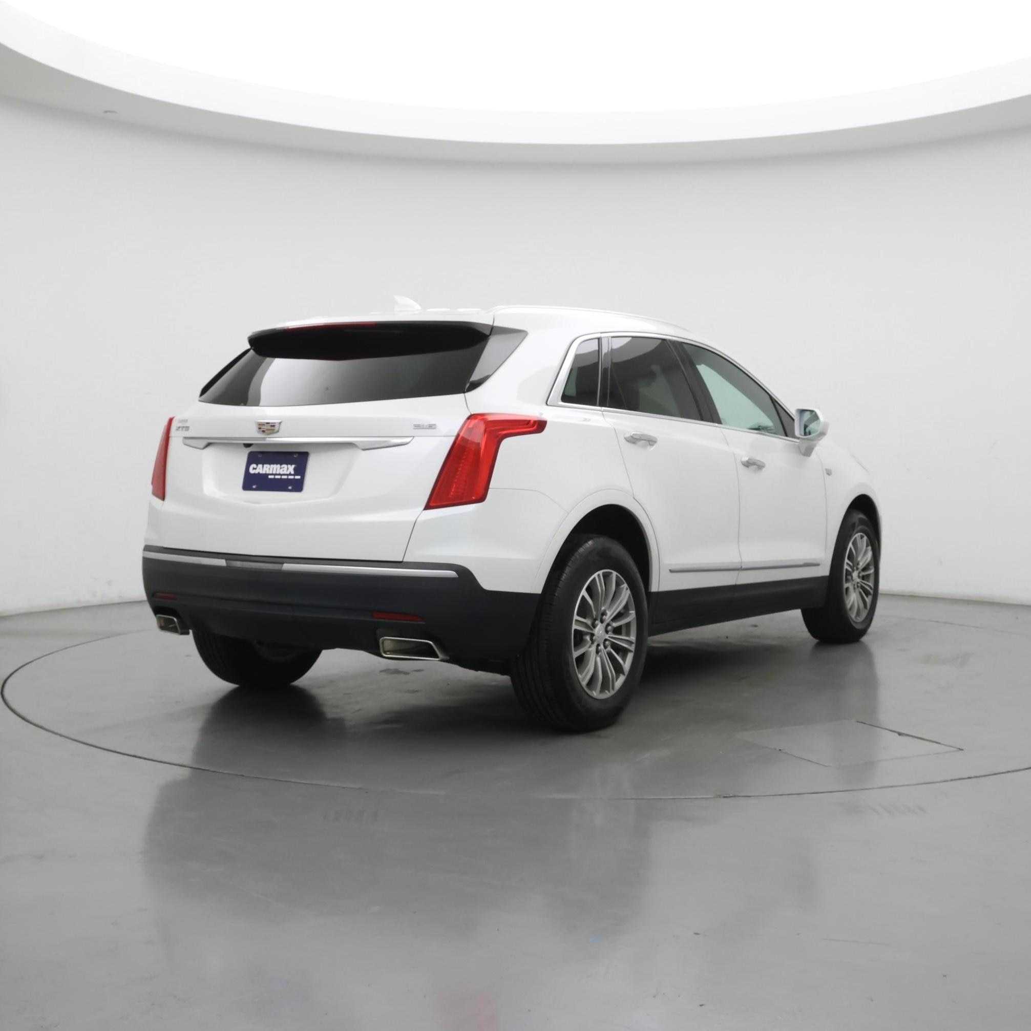 Thumbnail: 2018 Cadillac XT5 - 8