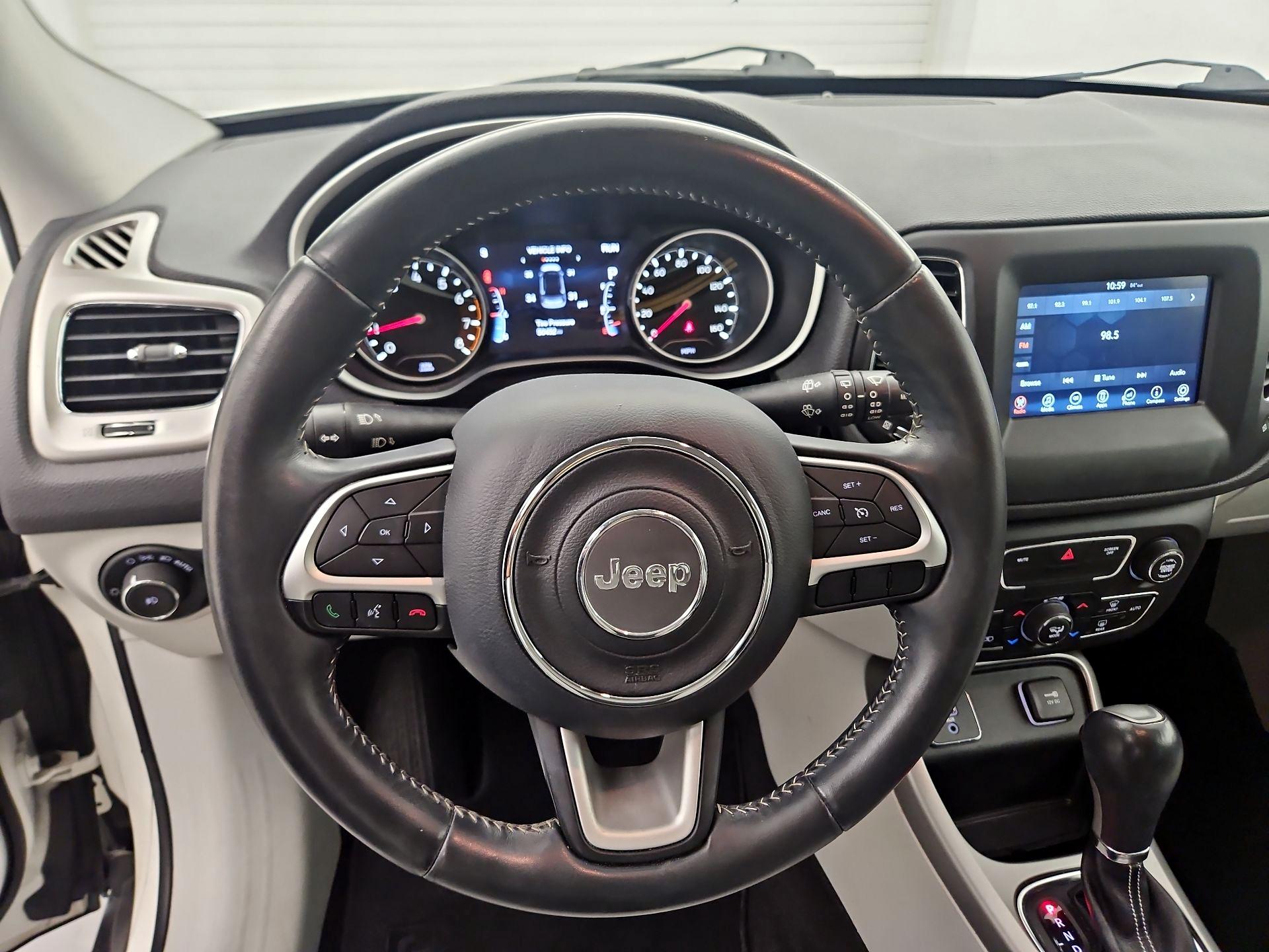 Thumbnail: 2017 Jeep Compass - 10