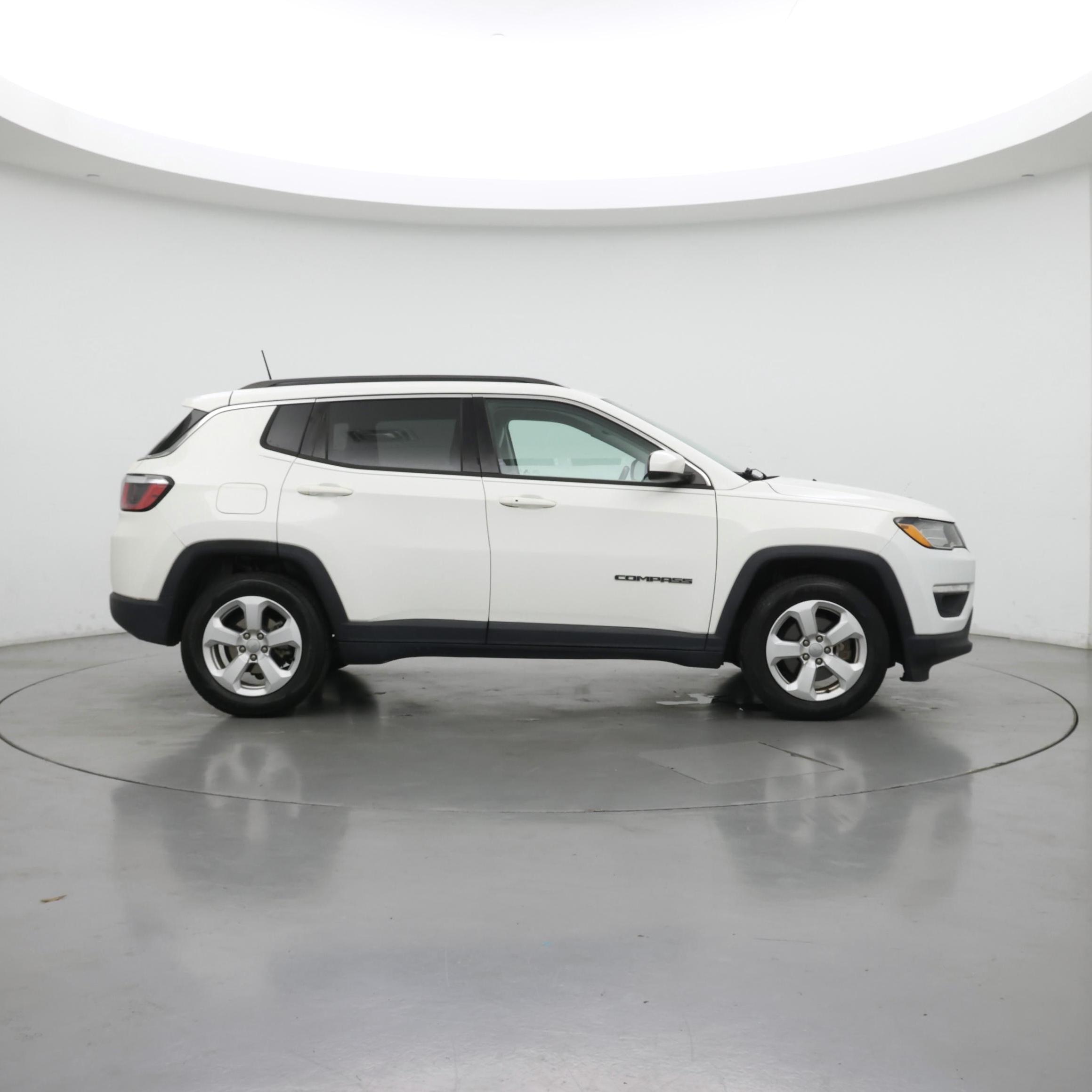 Thumbnail: 2017 Jeep Compass - 7